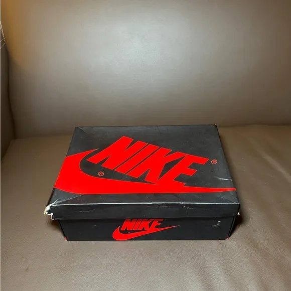 2020 Air Jordan 1 Retro High OG 'Smoke Grey'