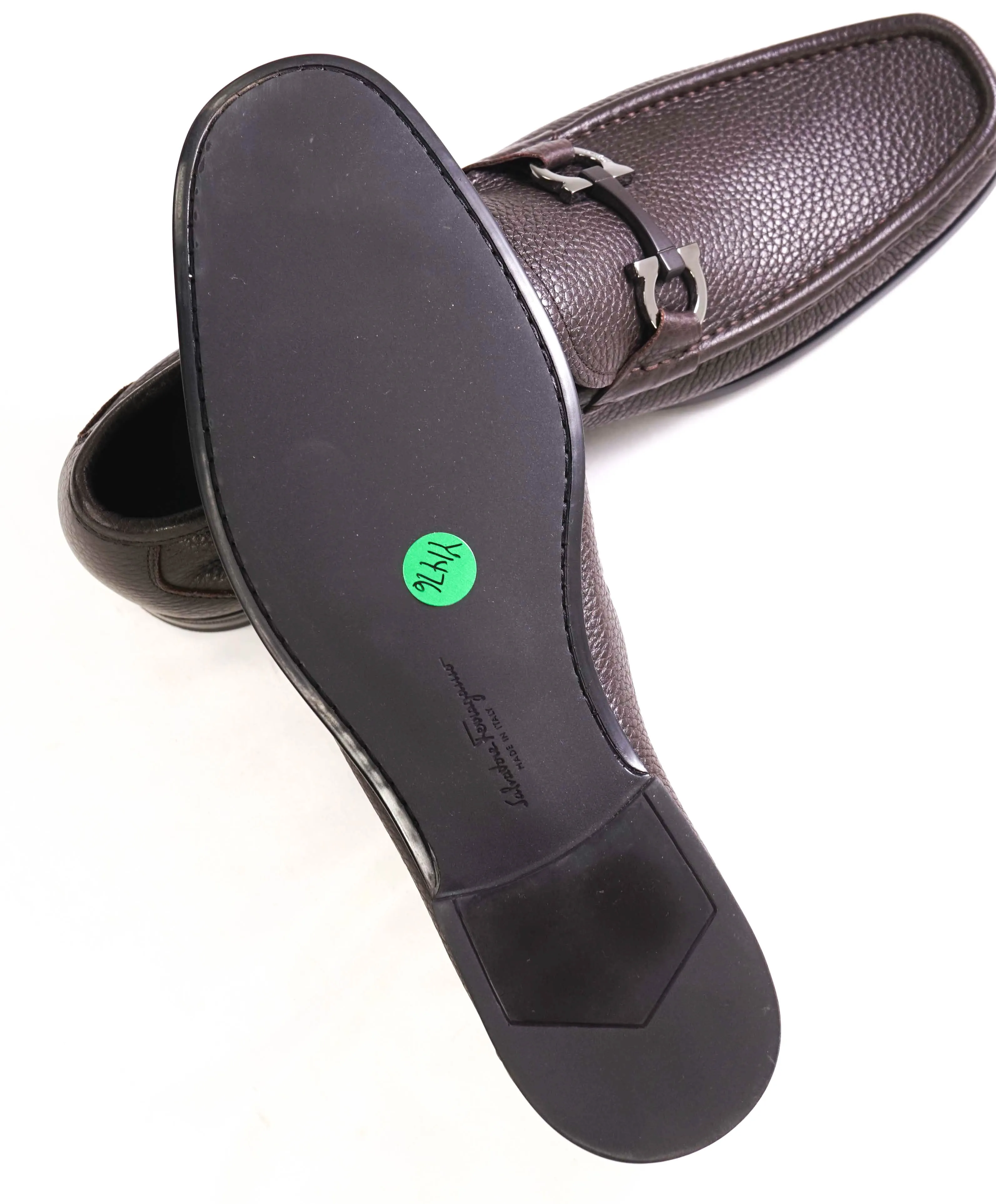 $850 SALVATORE FERRAGAMO - “GRANDIOSO" Gancini Bit Loafer Brown Leather - 10 D