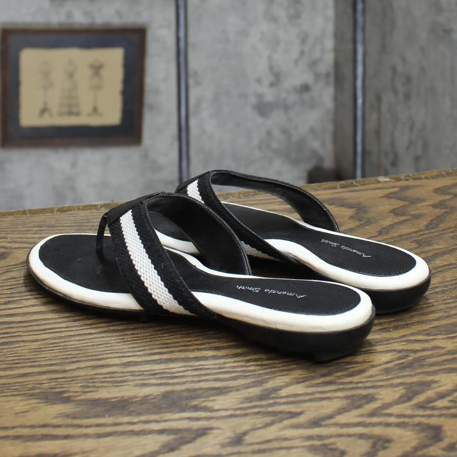 Adam Smith Womens Vintage Thong Sandals 1673fe873785fd Black / White 6M