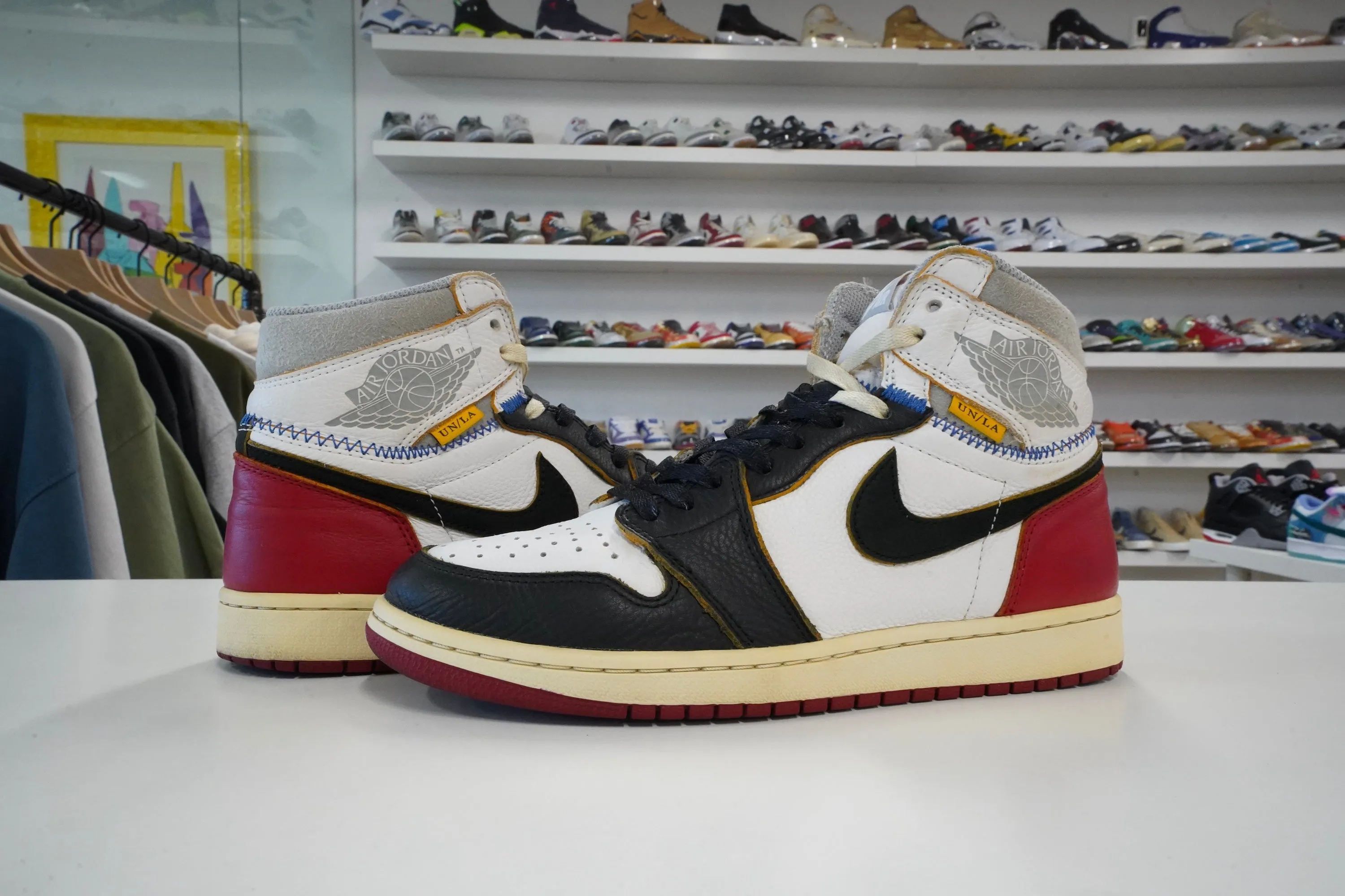 Air Jordan 1 Retro High Union Black Toe