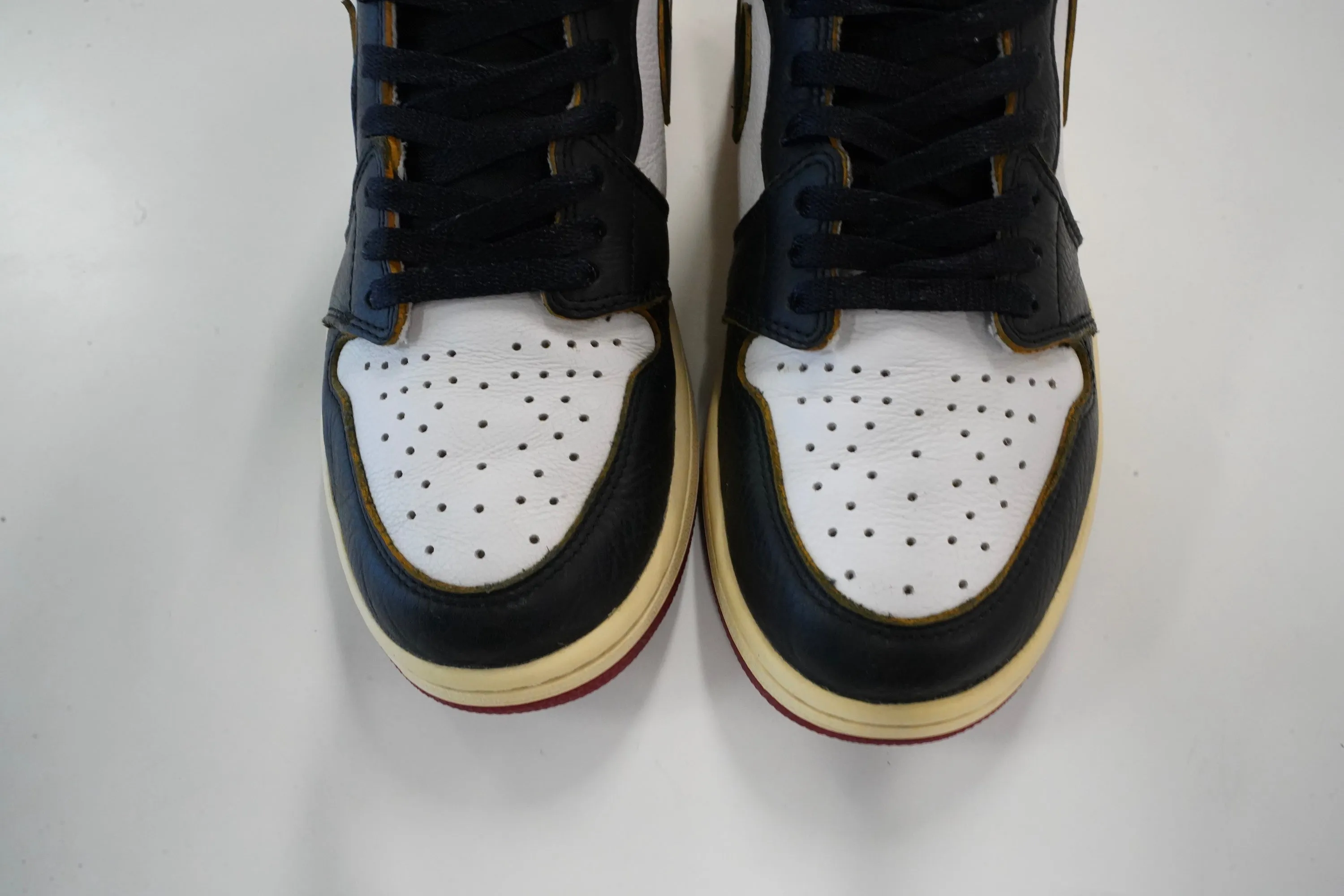 Air Jordan 1 Retro High Union Black Toe