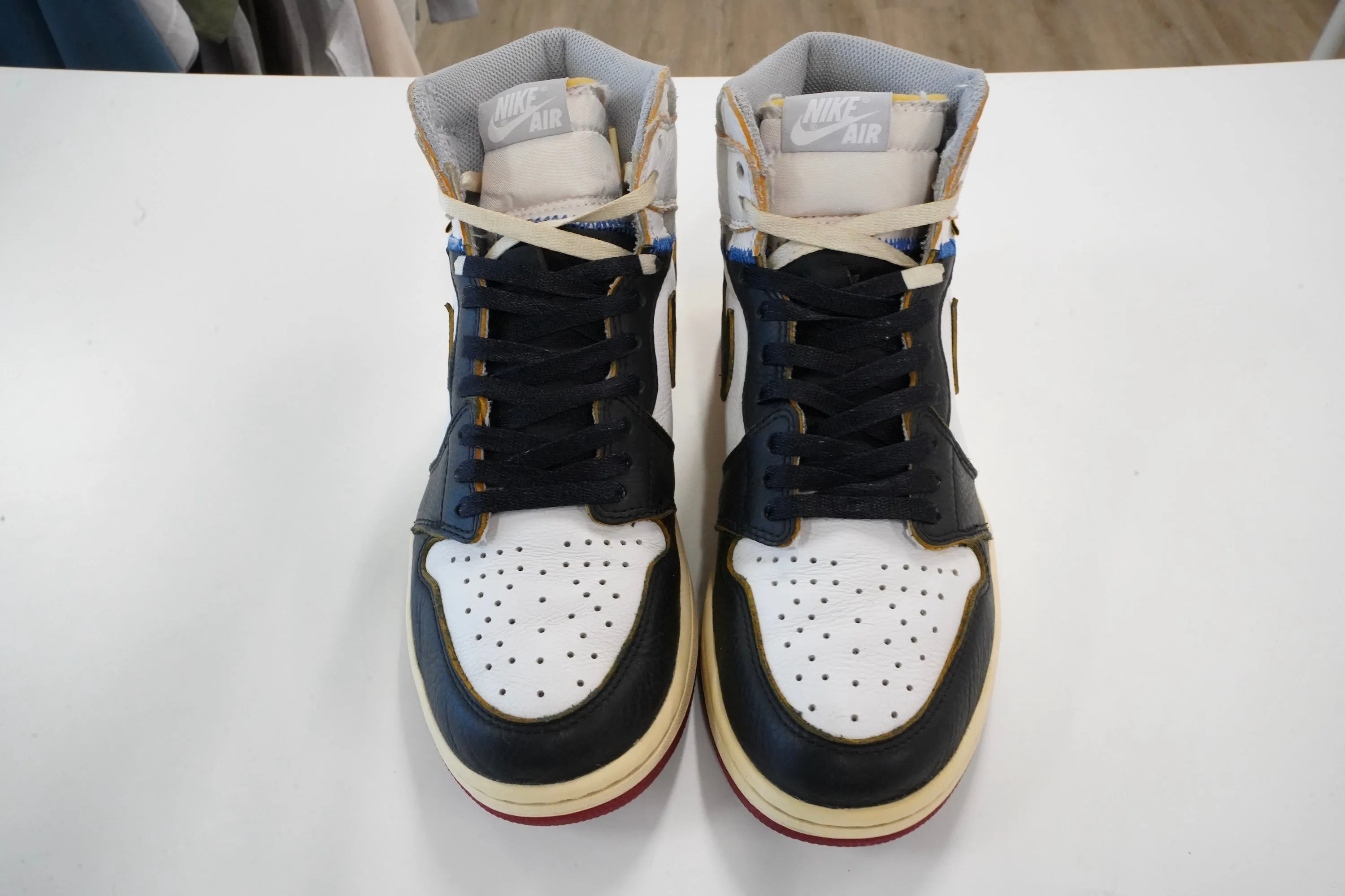 Air Jordan 1 Retro High Union Black Toe