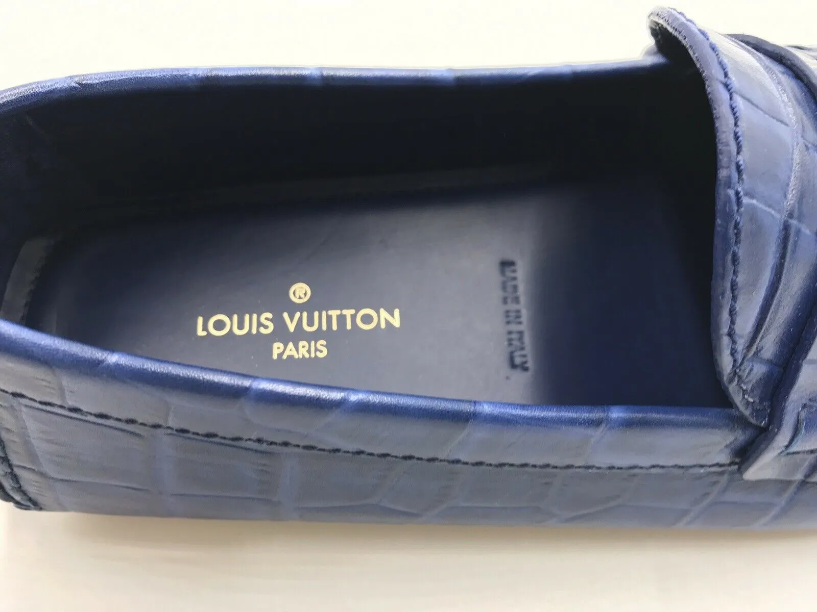 Alligator Print Shade Car Shoe