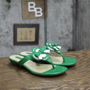 Bandolino Womens Vintage BDBARCELLA Flower Thong Sandals Green 6.5M