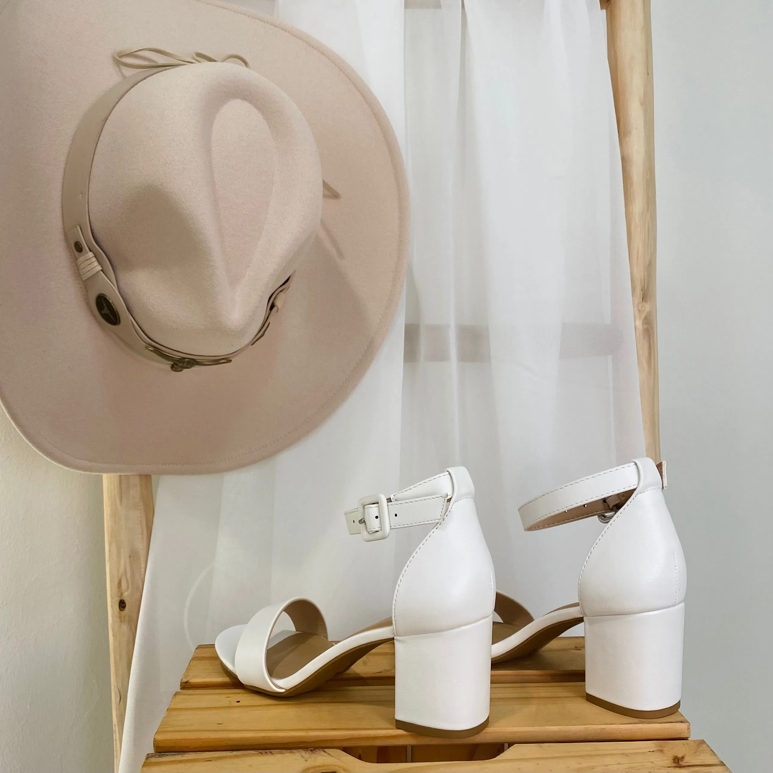 Beatrix Heels (White)