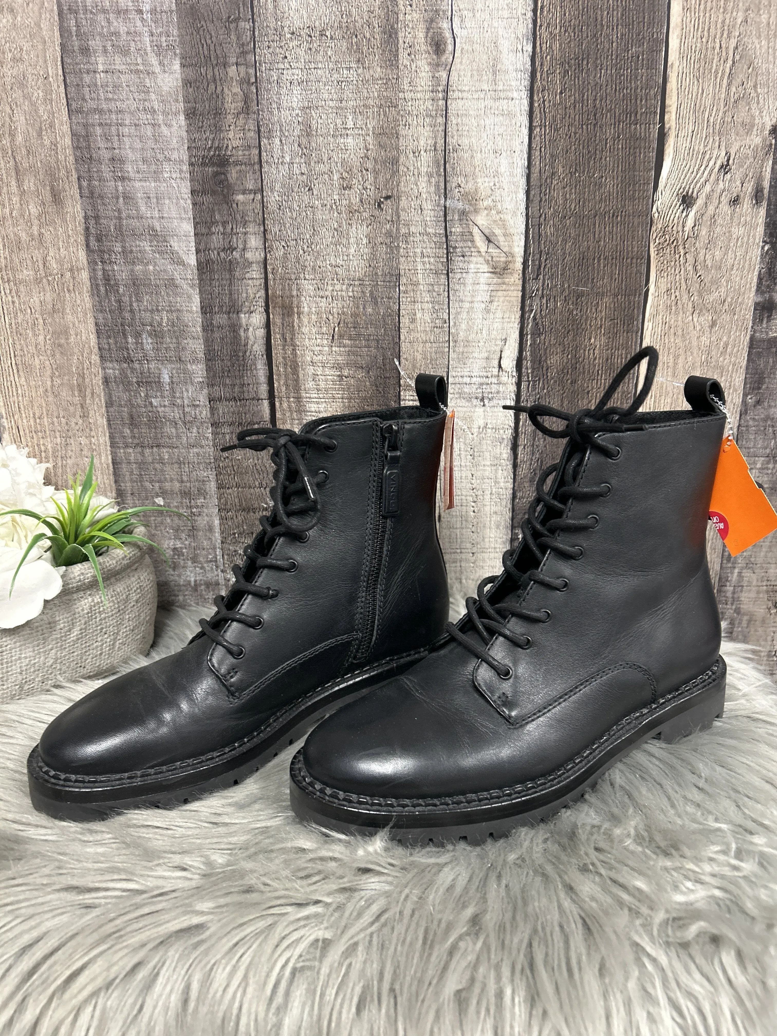 Boots Ankle Flats By Vince  Size: 6.5