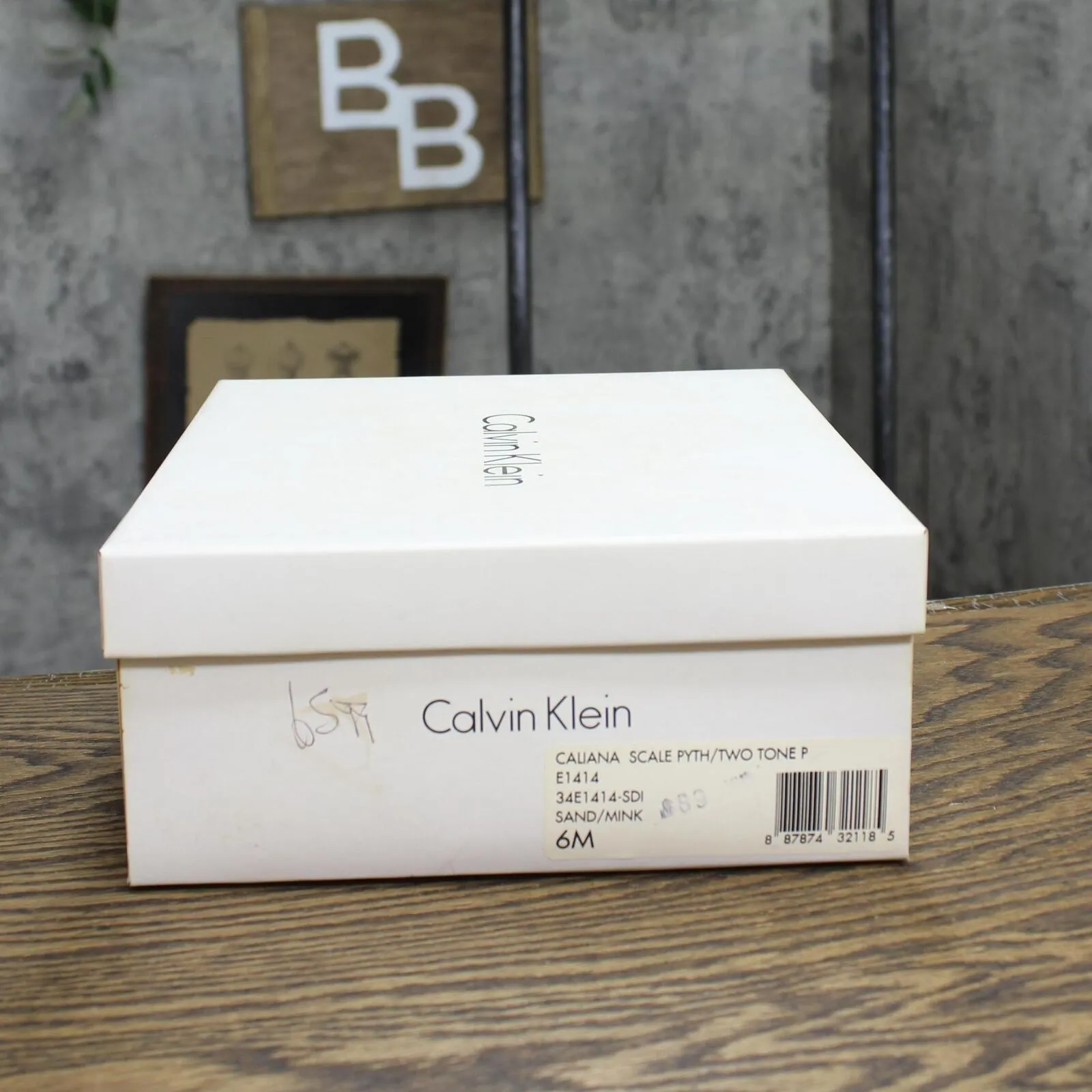 Calvin Klein Womens Vintage Strap Block Heels Sand Brown / Mink 6M