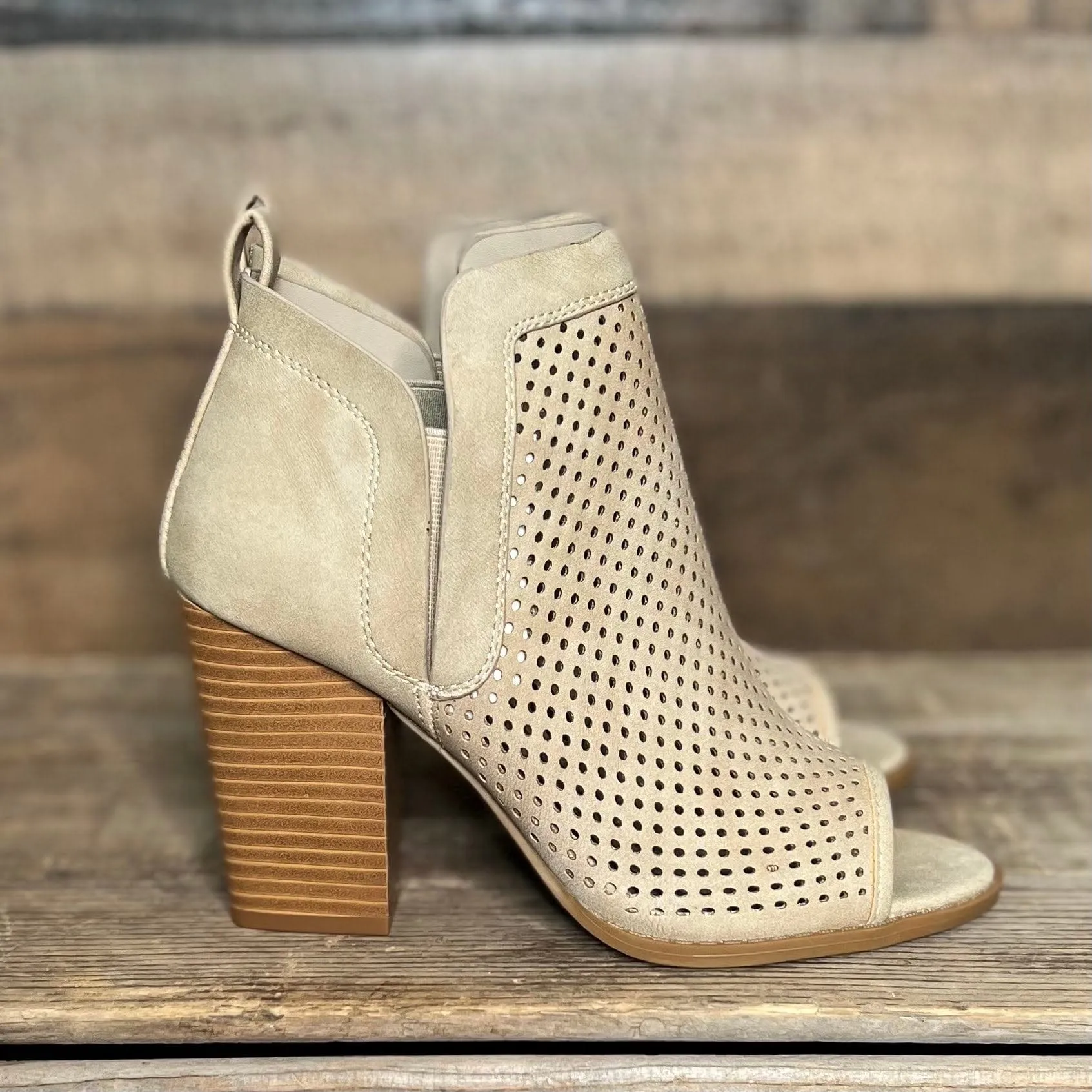 Candace Heel Taupe