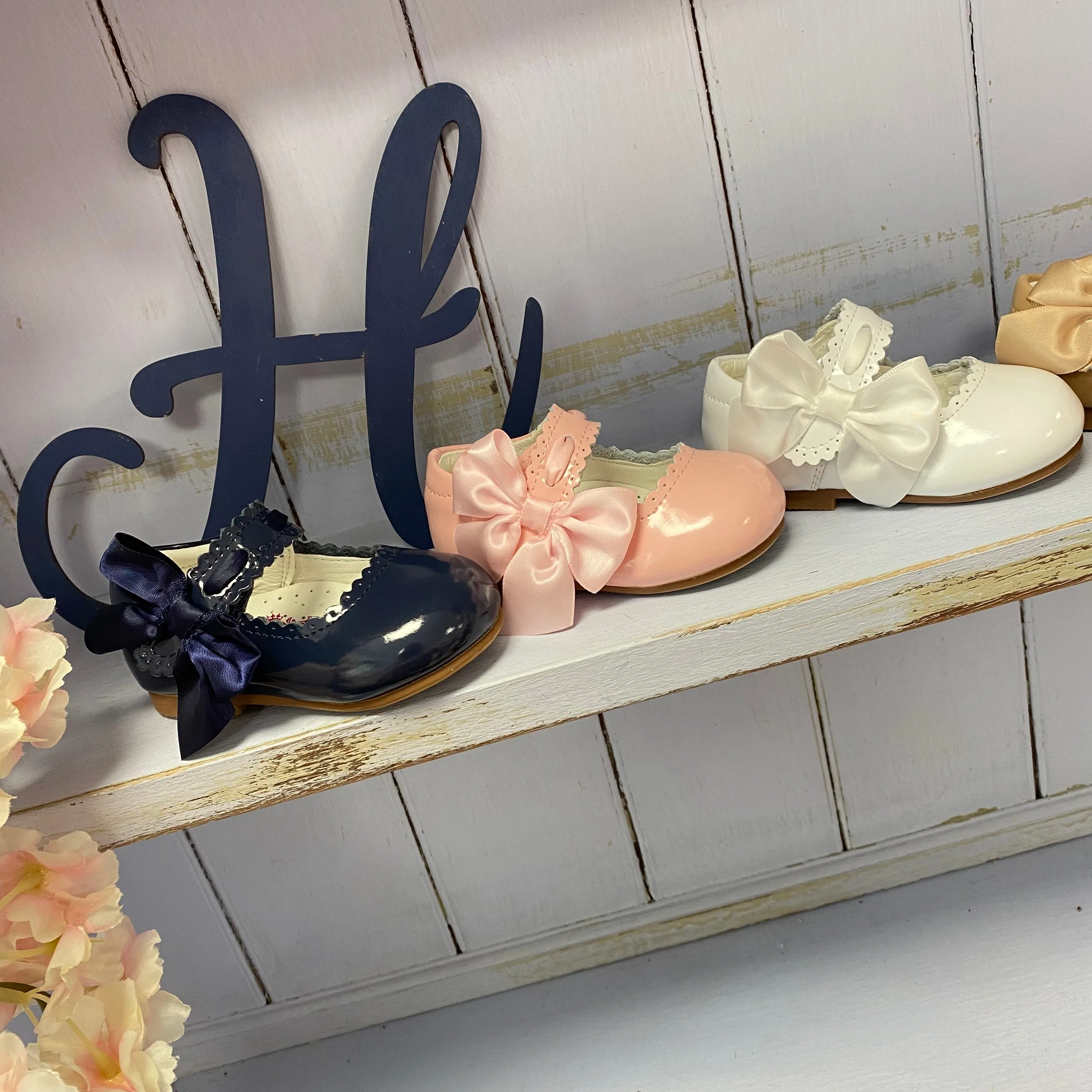 Caramelo Mary Jane Bow Leather Shoes