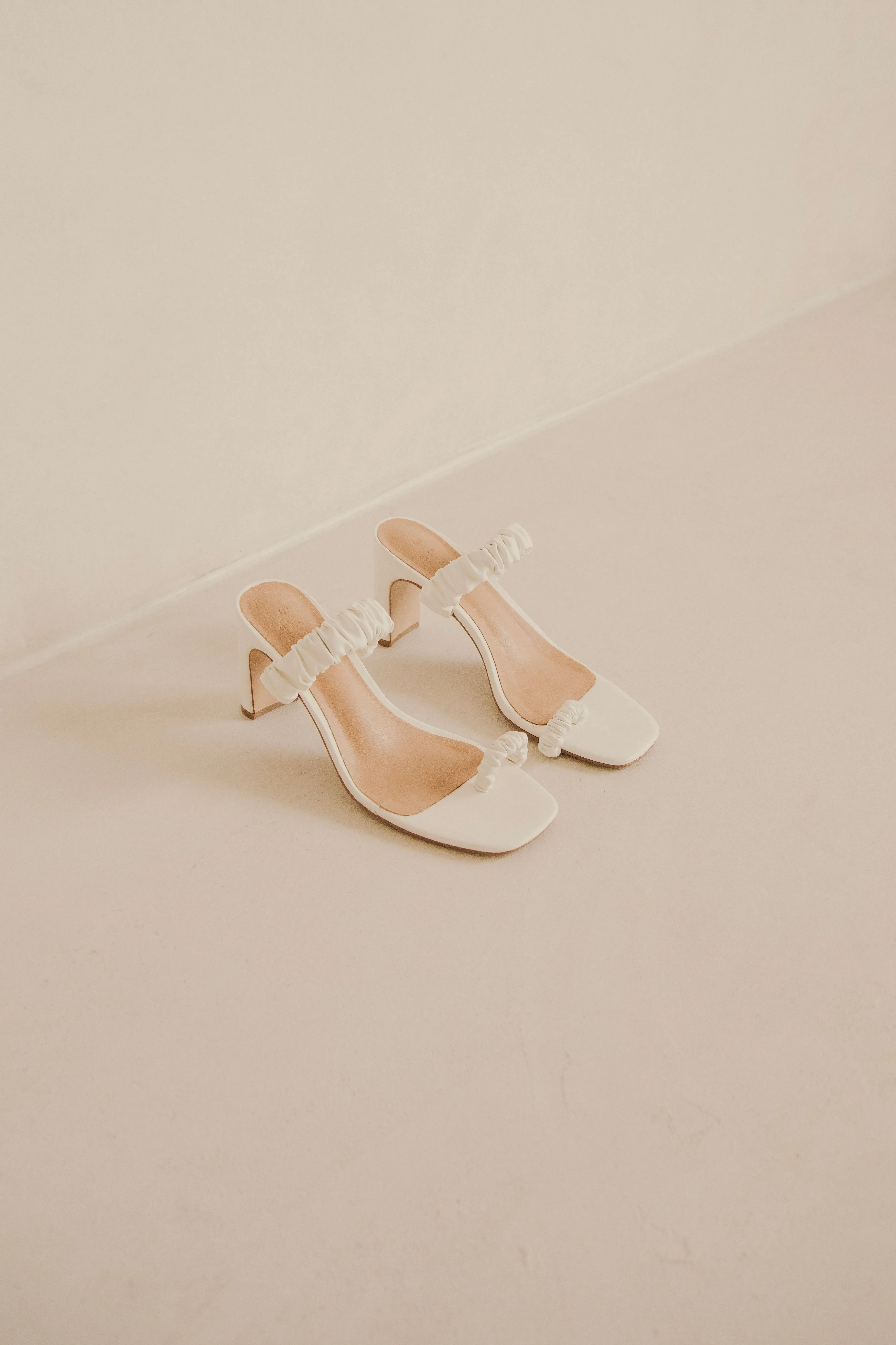 Catalina Heels - White