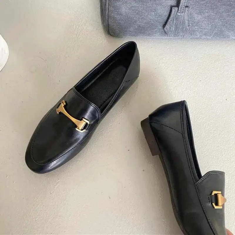 Chic and Comfy Ladies Soft Loafers Flat Shoes