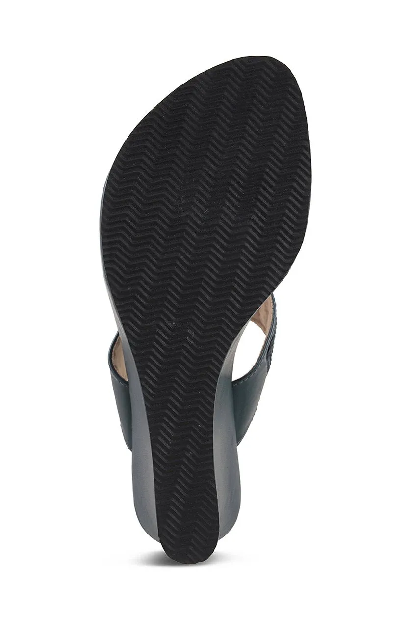Classic High K Wedge Slate