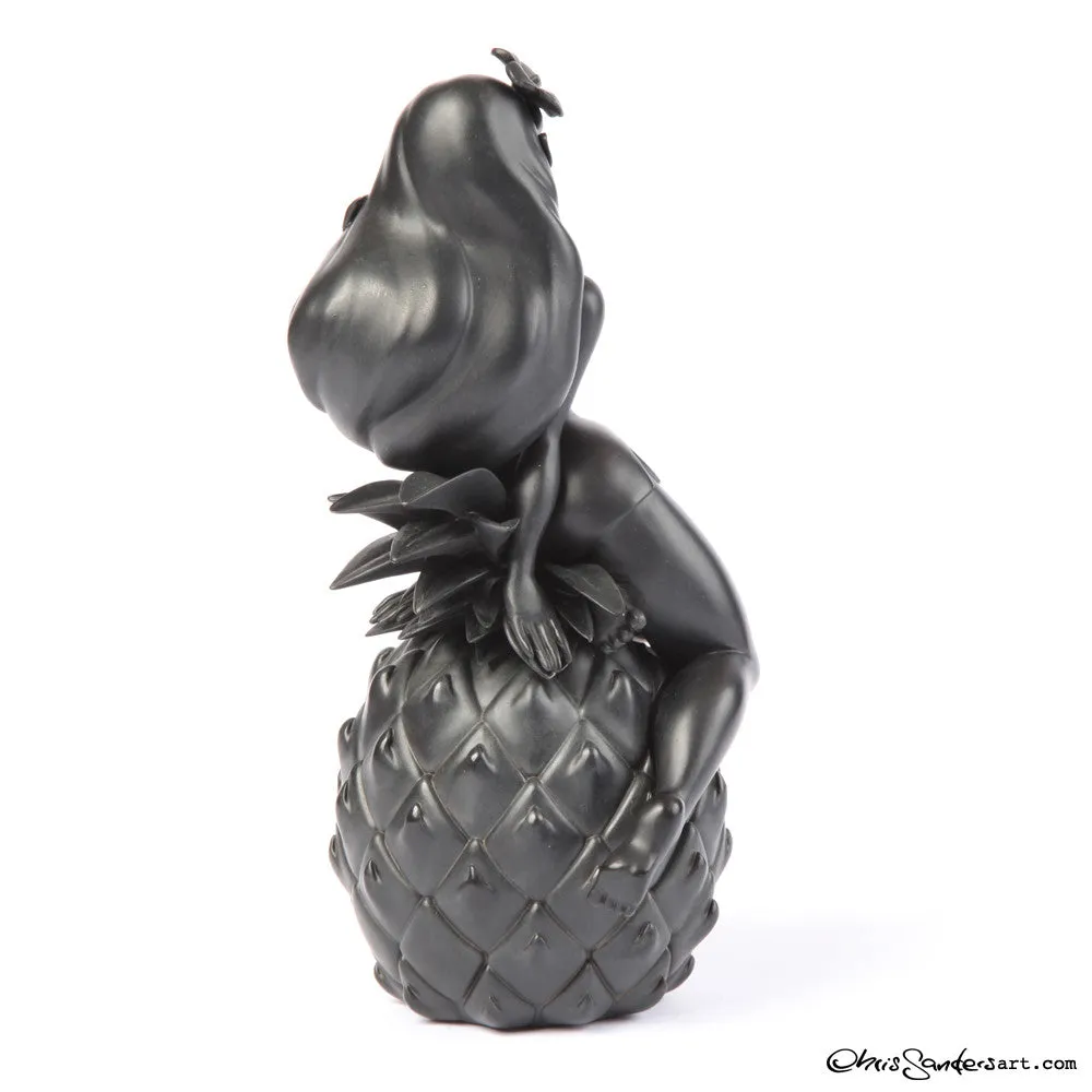 Club Coconut: Maile resin figure (2014)