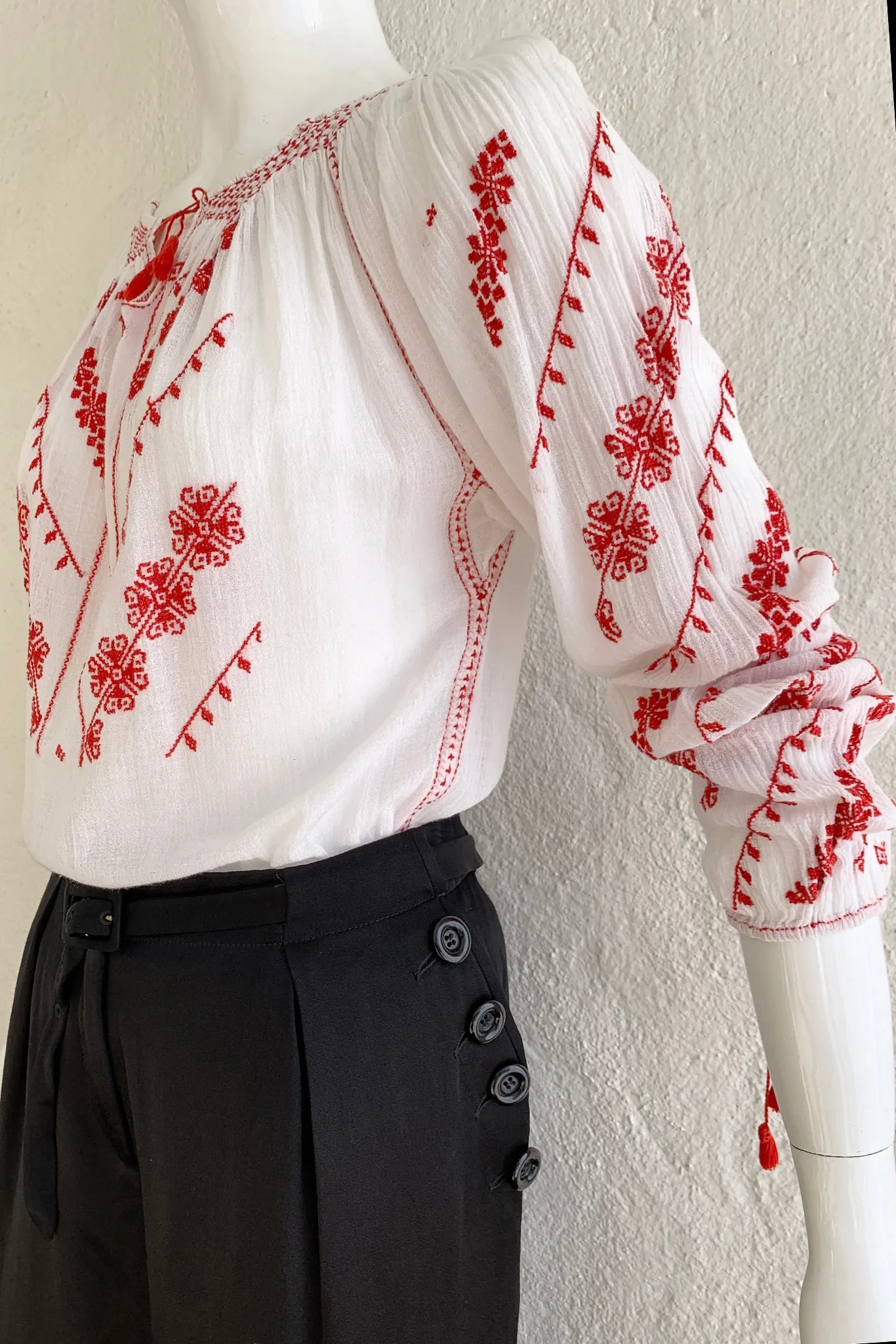 Embroidered Gauze Blouse