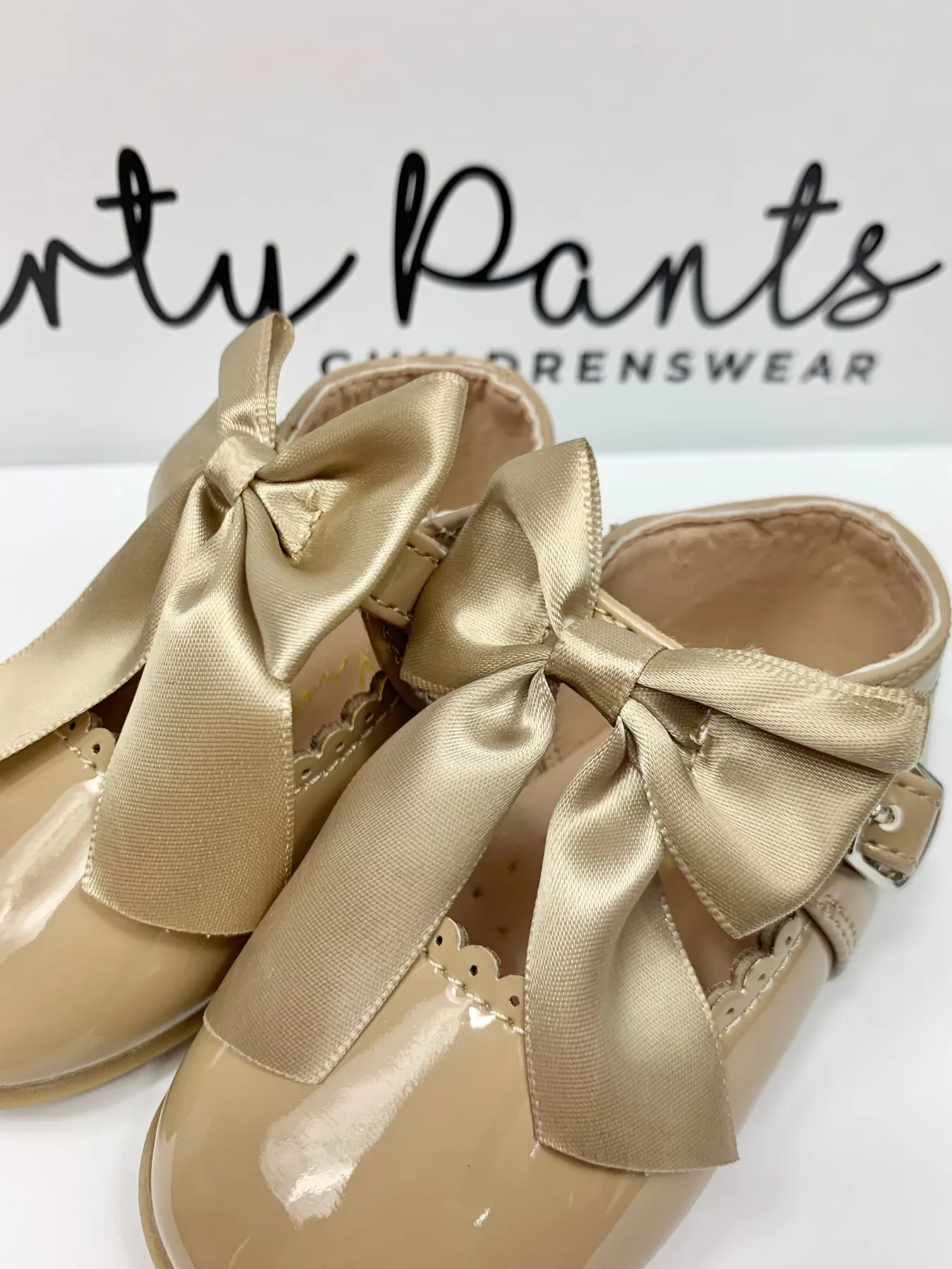 Girls Camel 'Kylie' Bow Shoes