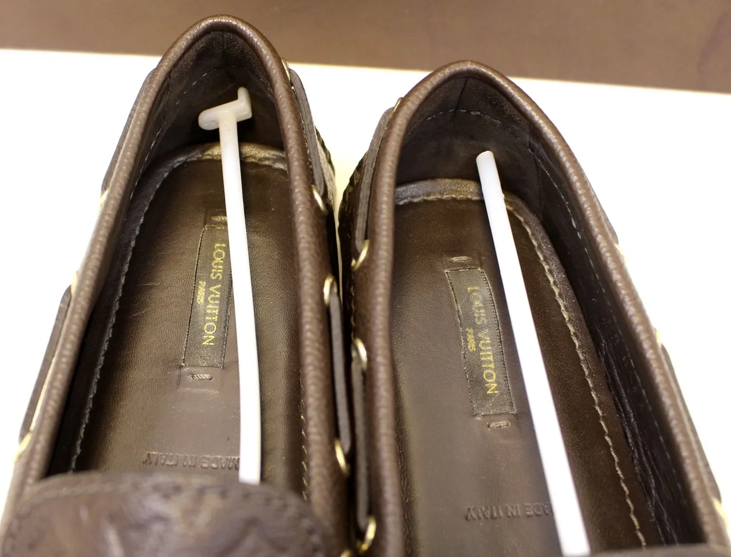 LOUIS VUITTON Gloria Flat Loafers Monogram Embossed Size 37