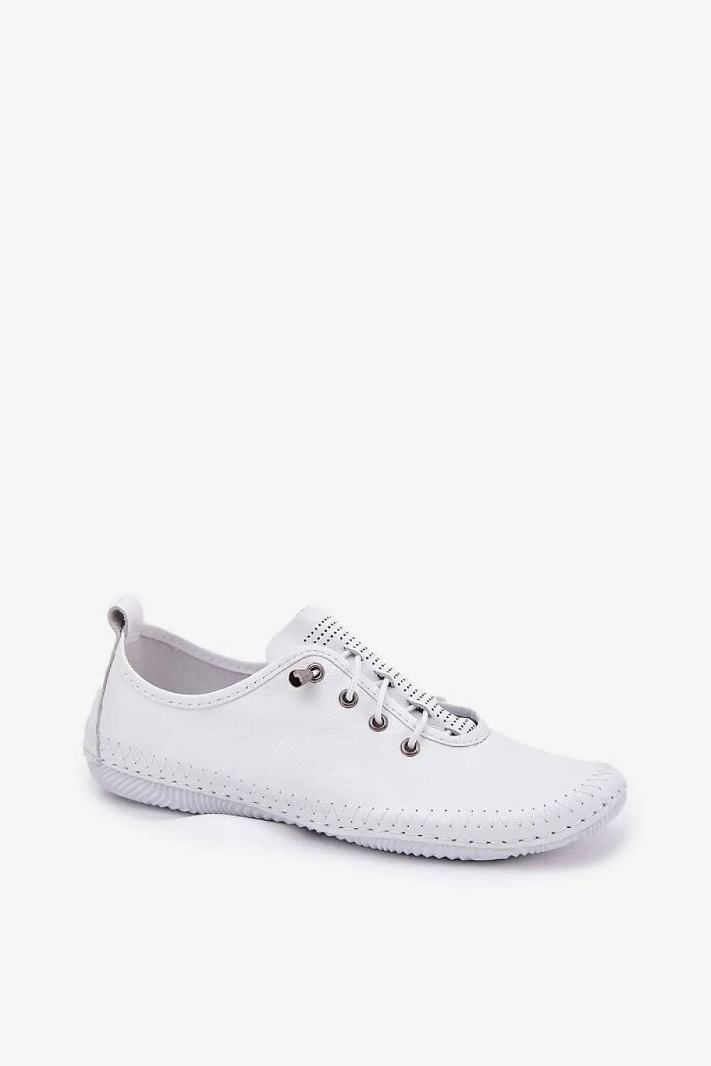 Low Shoes Step in style