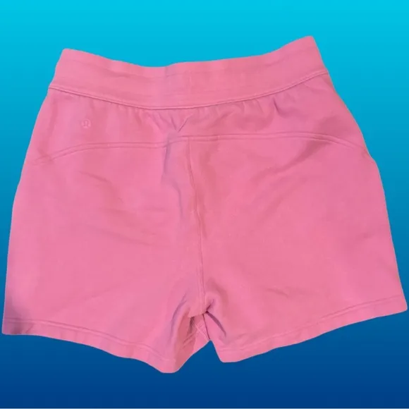 Lululemon scuba high rise shorts