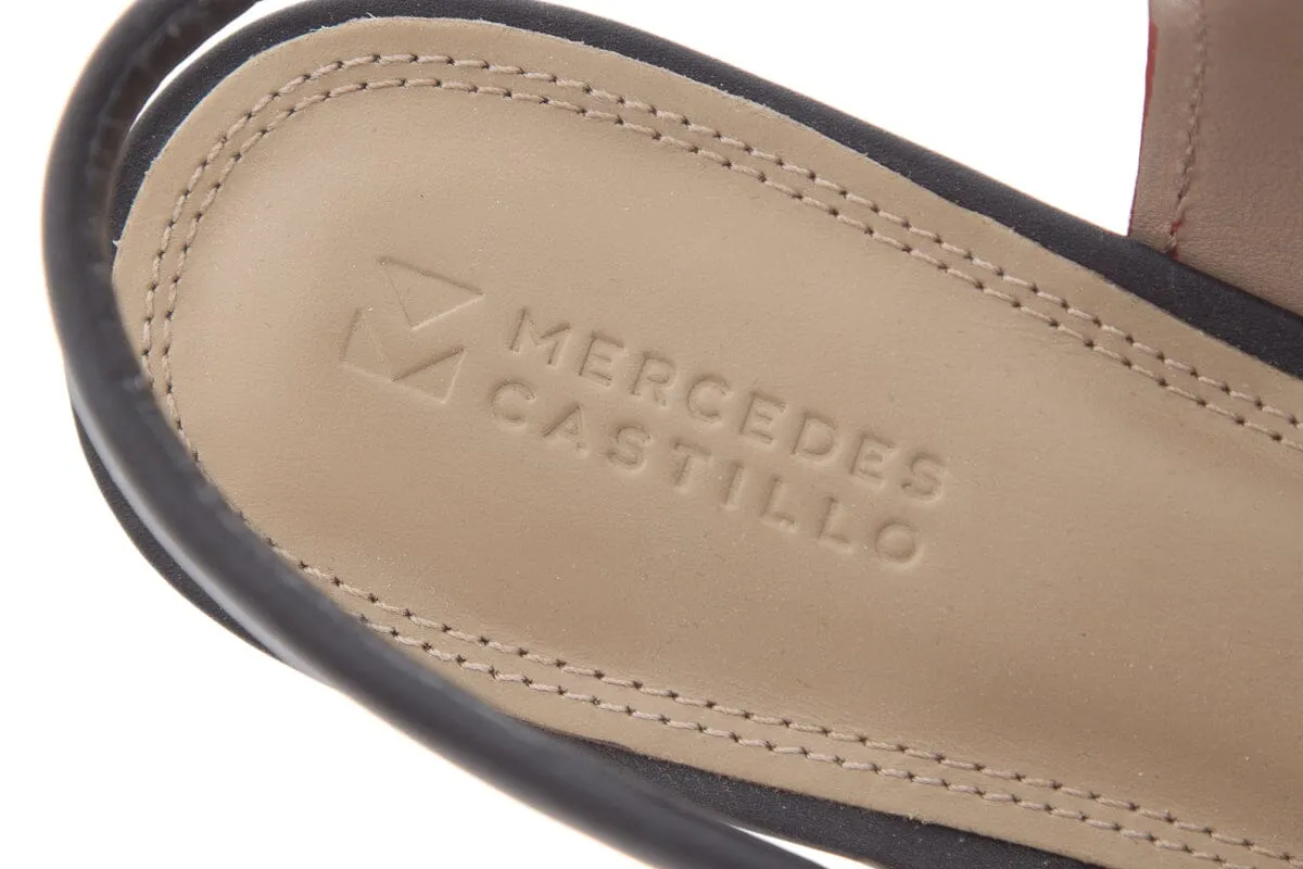 Mercedes Castillo Black & Cream Flats SZ 39.5