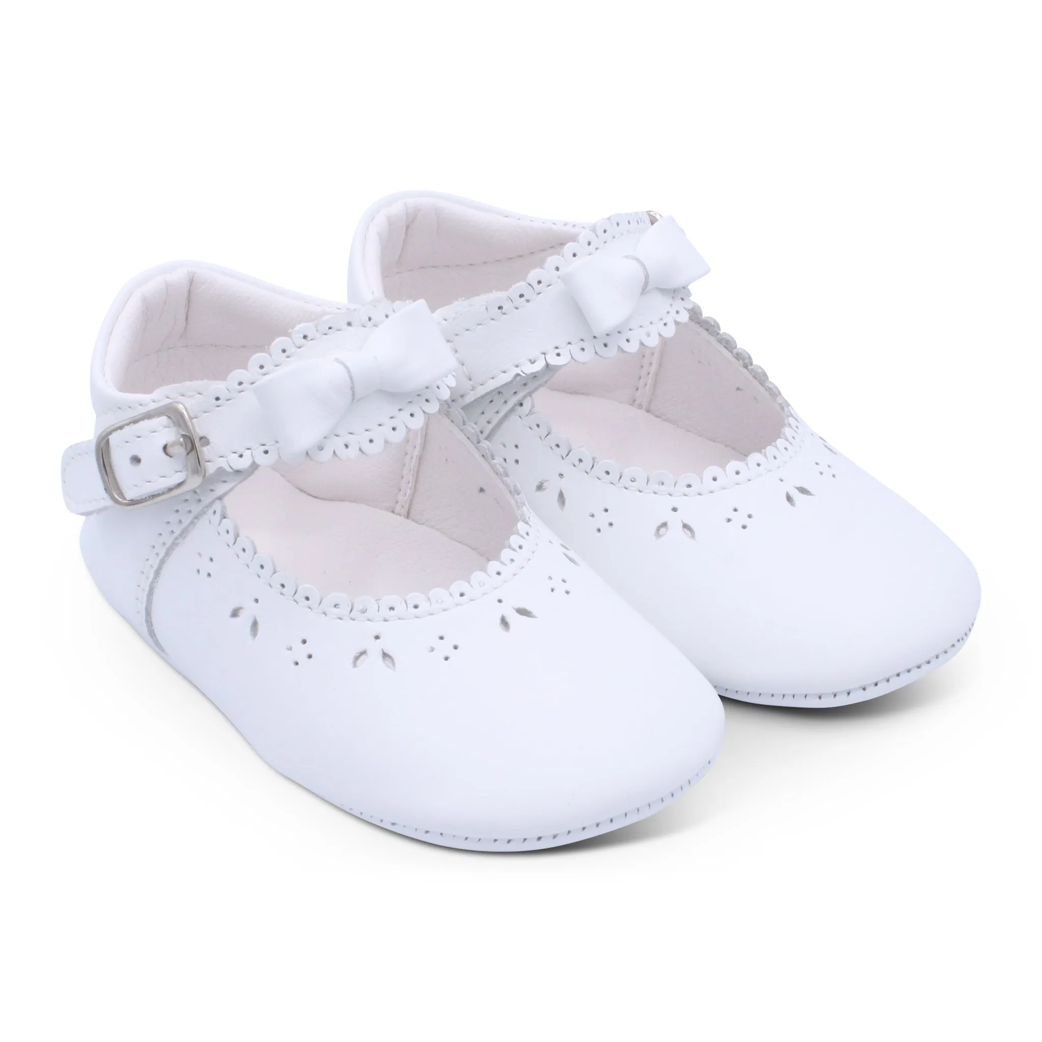 'Moya' Girls White Leather Pre-Walker Shoes