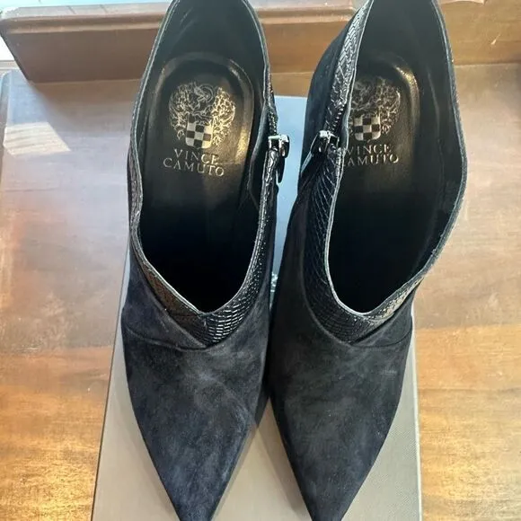 NEW Vince Camuto 9M Sempren Black High Suede Elisse Animal Snake Pointy Toe Heel