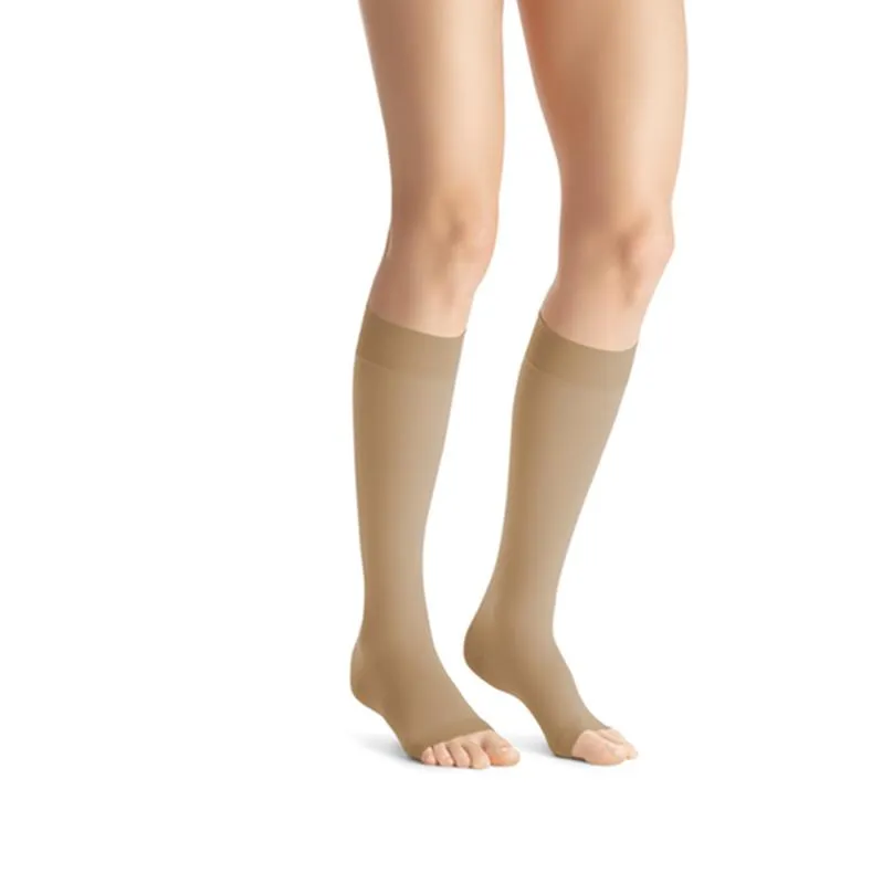 PR/1 JOBST OPAQUE WOMEN, KNEE HIGH PETITE, 30-40MMHG, MD, NATURAL, OPEN TOE