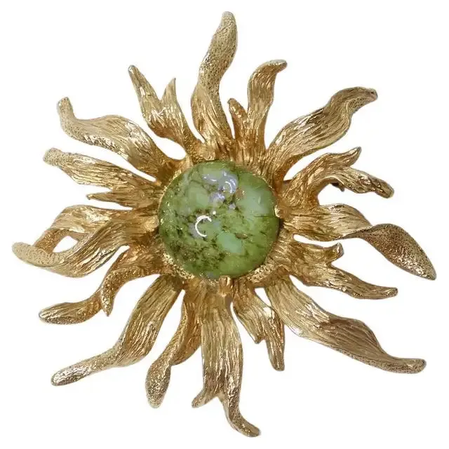 Rare Boucher Gold Anemone Flower Pin Brooch circa 1960s
