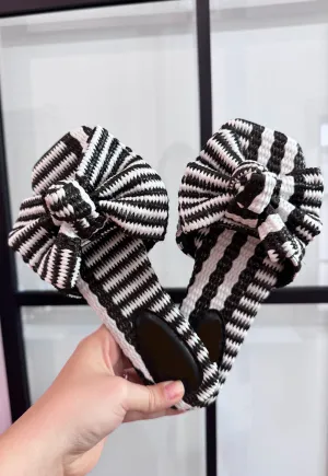 Relaxed and Ready Sandal - Black