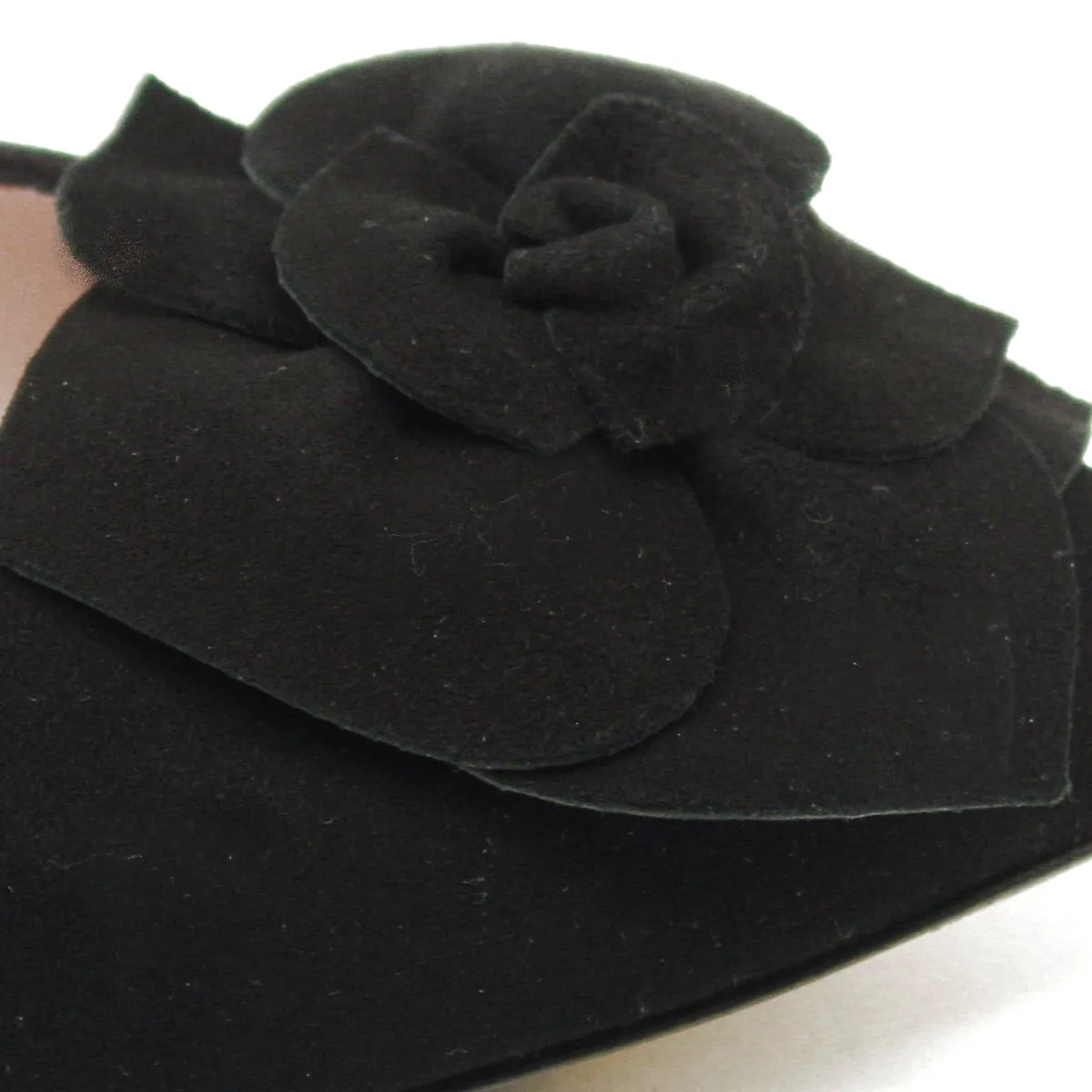 Rialta Black