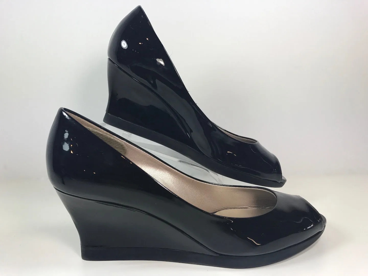 SALVATORE FERRAGAMO Black Open Toe Patent Leather Wedge Heel Size 7 1/2