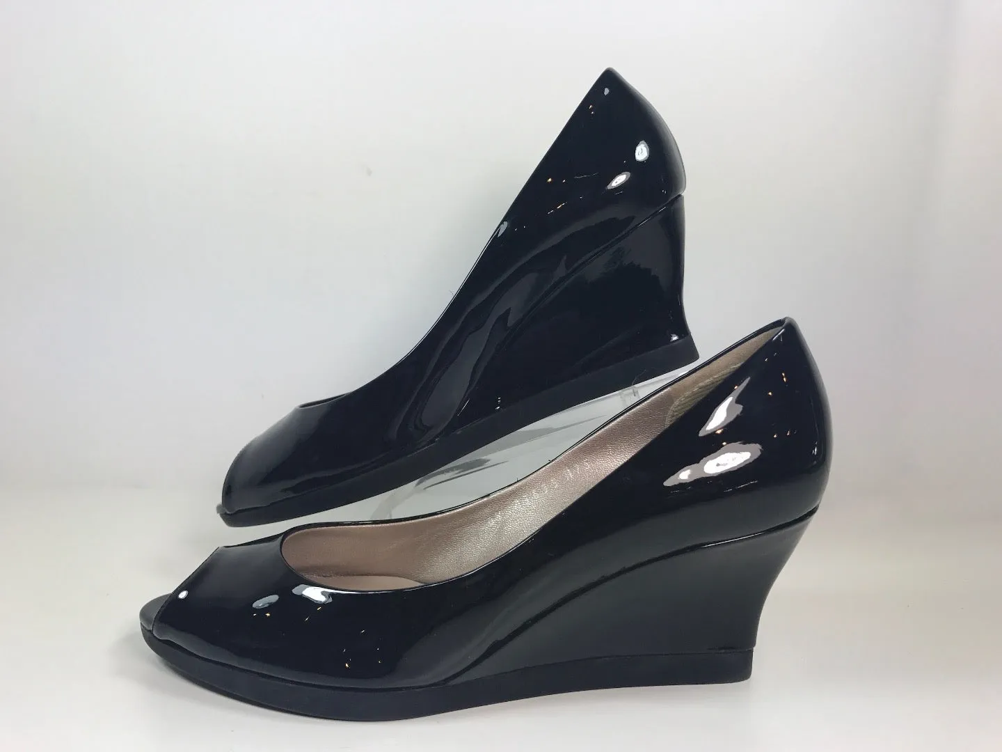 SALVATORE FERRAGAMO Black Open Toe Patent Leather Wedge Heel Size 7 1/2