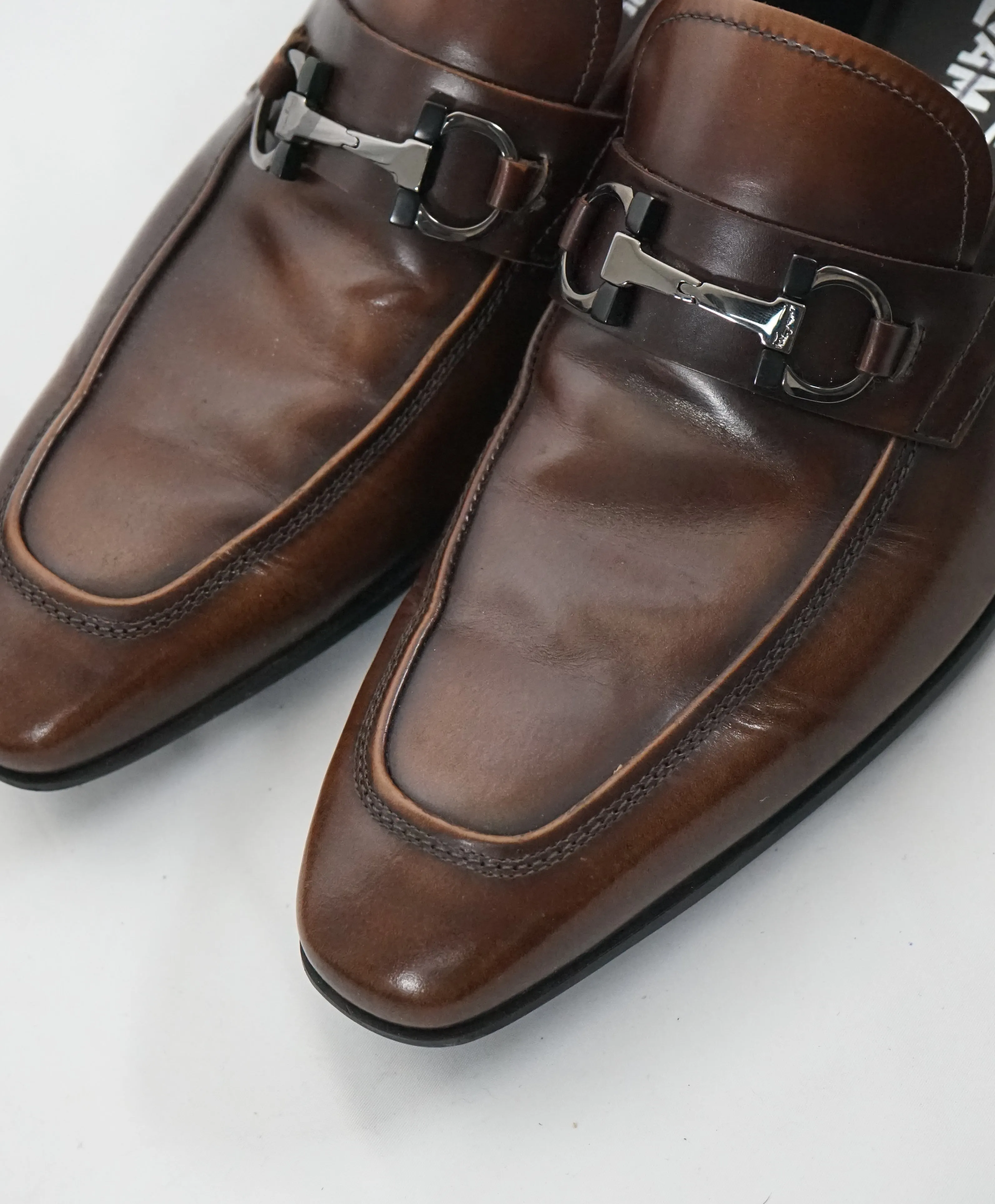 SALVATORE FERRAGAMO -“Dinamo” 2 Tone Gancini Bit Brown Leather Loafers -8.5 D