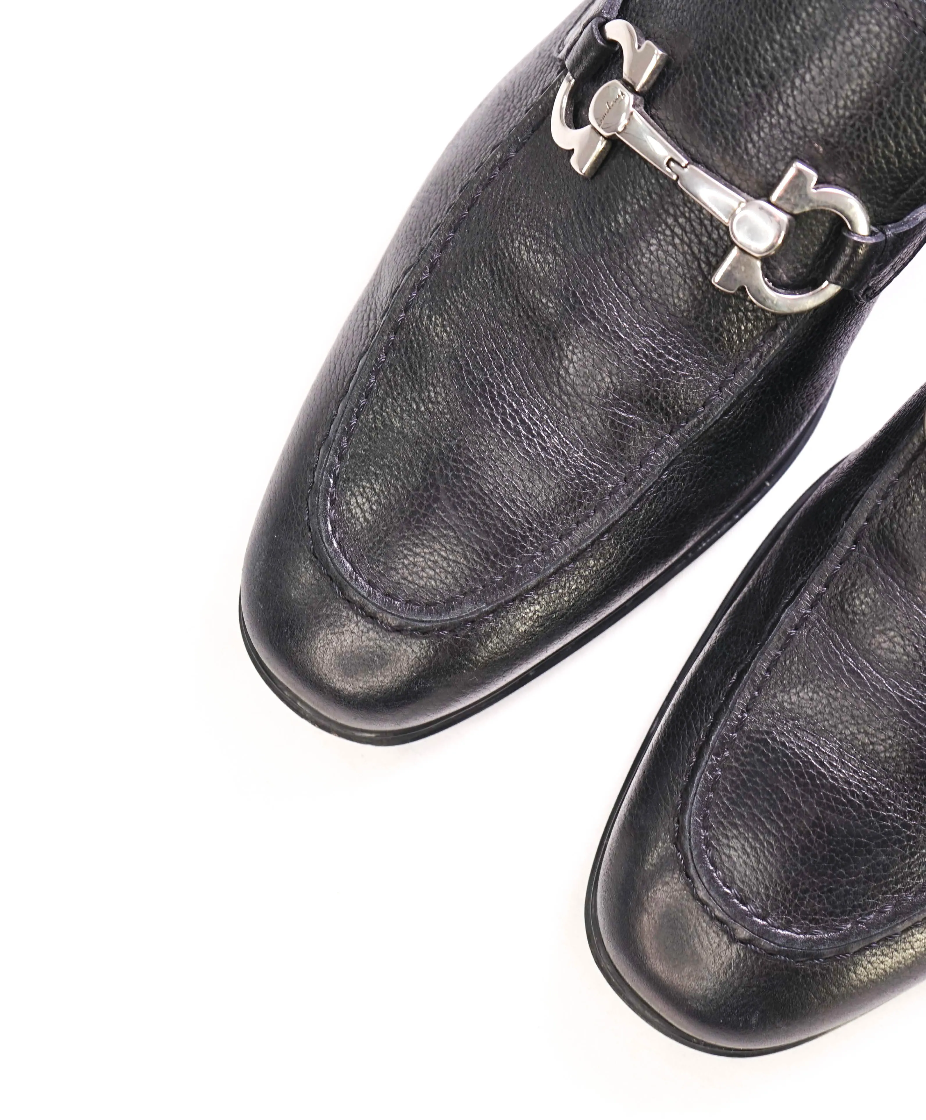 SALVATORE FERRAGAMO - “Flori 2” Pebbled Leather Gancini Bit Black Loafers - 8 US