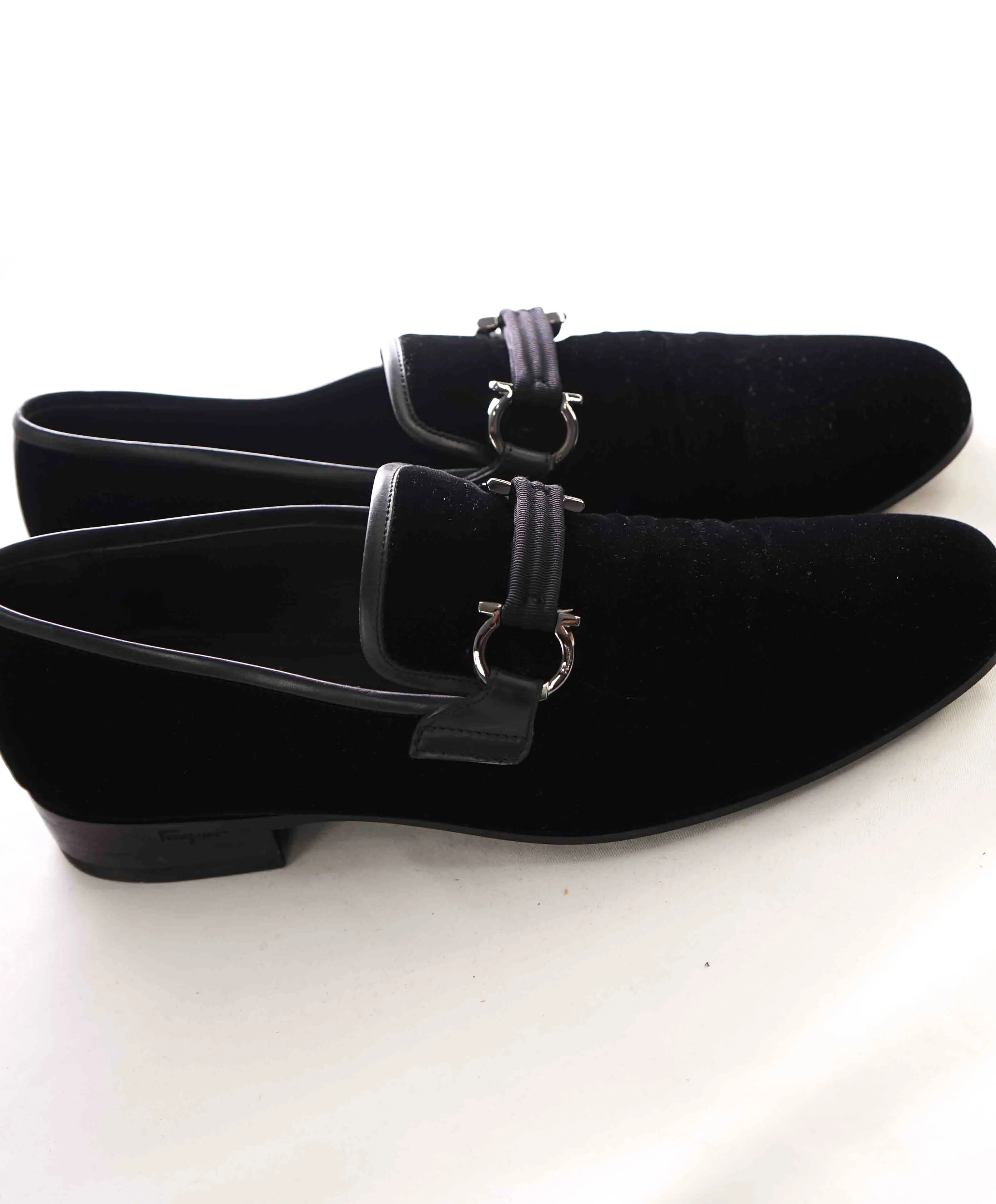 SALVATORE FERRAGAMO - Velvet "PARTY" Black Smoking Loafers  - 7 D