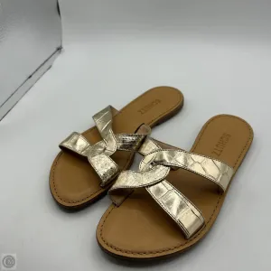 Sandals Flats By Cma In Gold, Size: 6