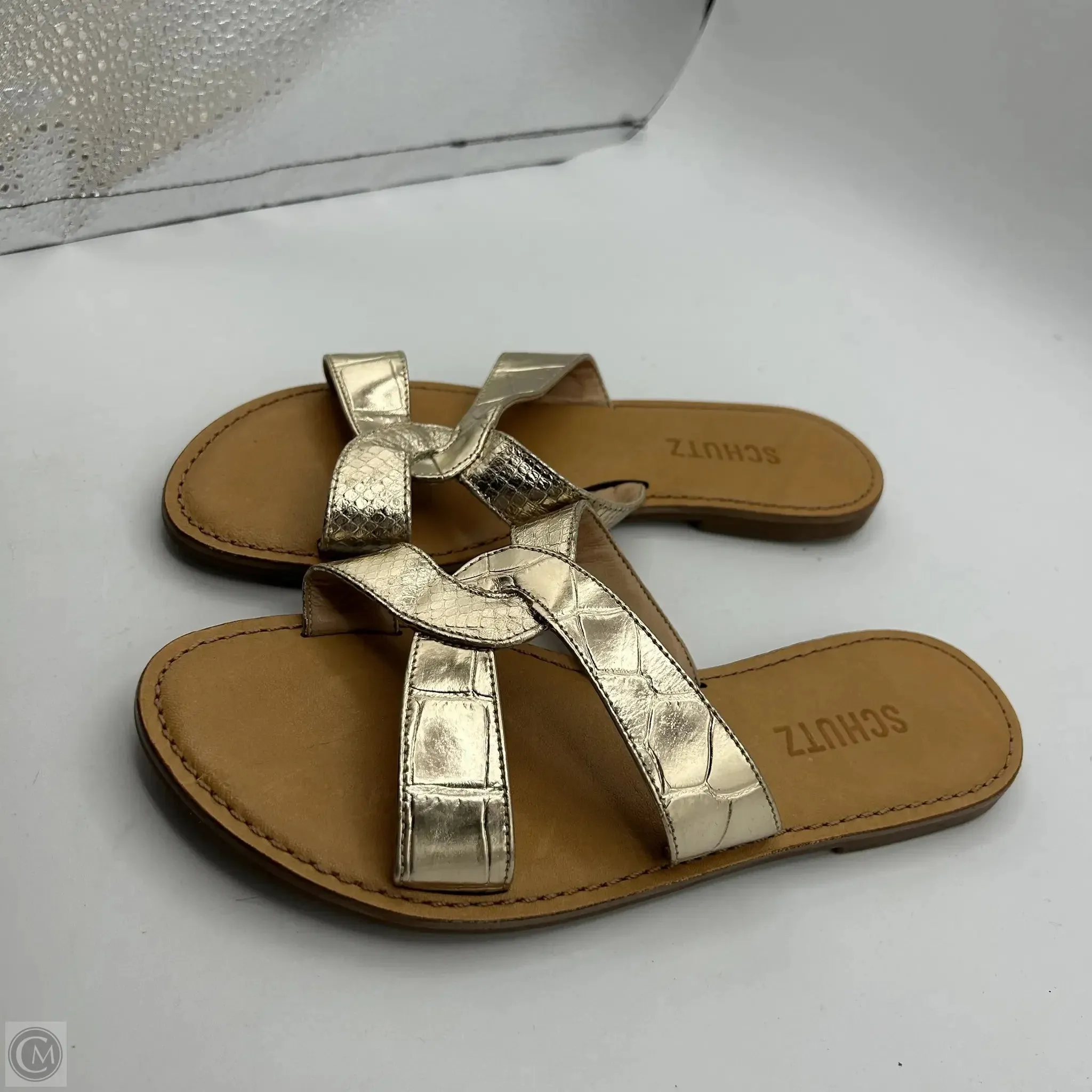 Sandals Flats By Cma In Gold, Size: 6