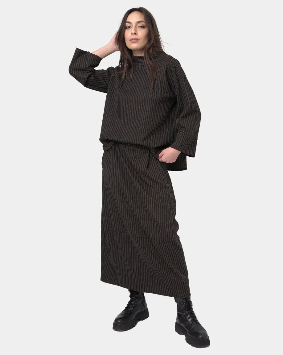 Seamed Elastic Waist Skirt