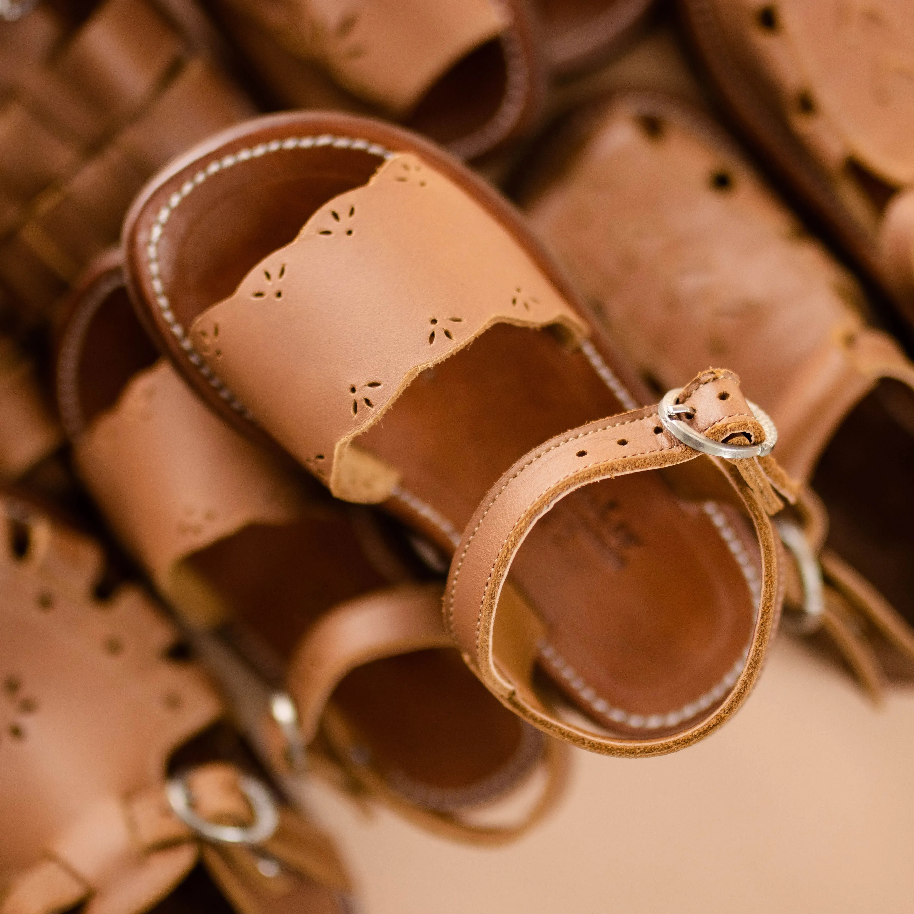 SECONDS Bella {Children's Leather Sandals}