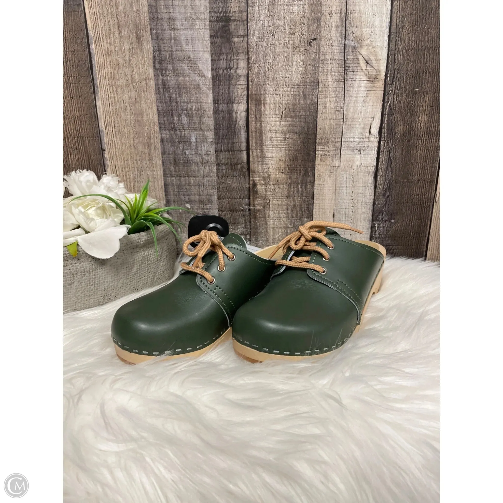 Shoes Flats By Cme In Green, Size: 8