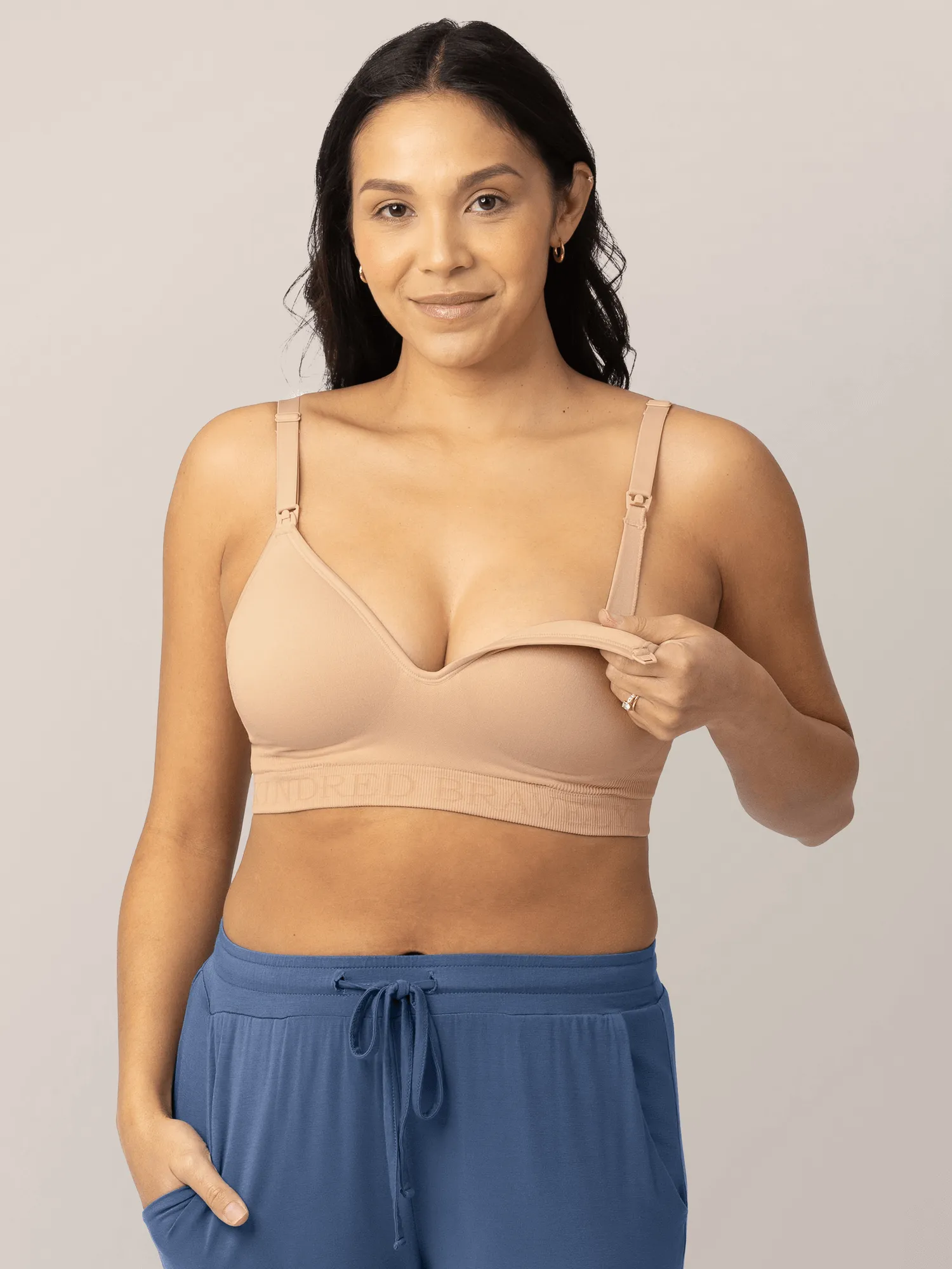 Signature Sublime® Contour Hands-Free Pumping & Nursing Bra  | Beige