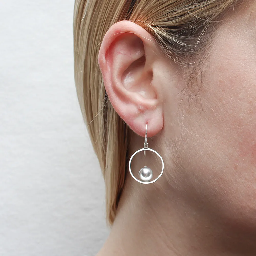 Small Rim with Grey Pearl Wire Earring