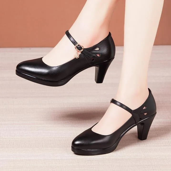 Small Size Mary Jane Closed Toe Heels GS30