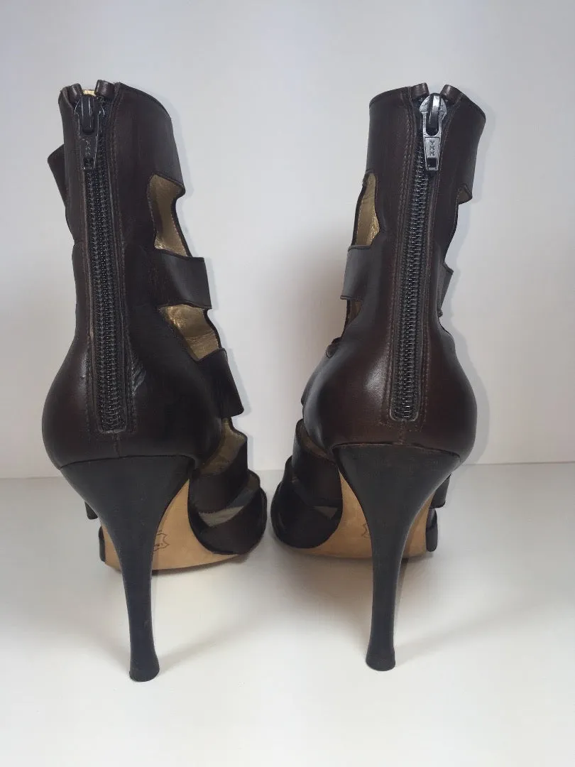 STUART WEITZMAN Zip Back Open Toe Chain Detail Heels Size 10