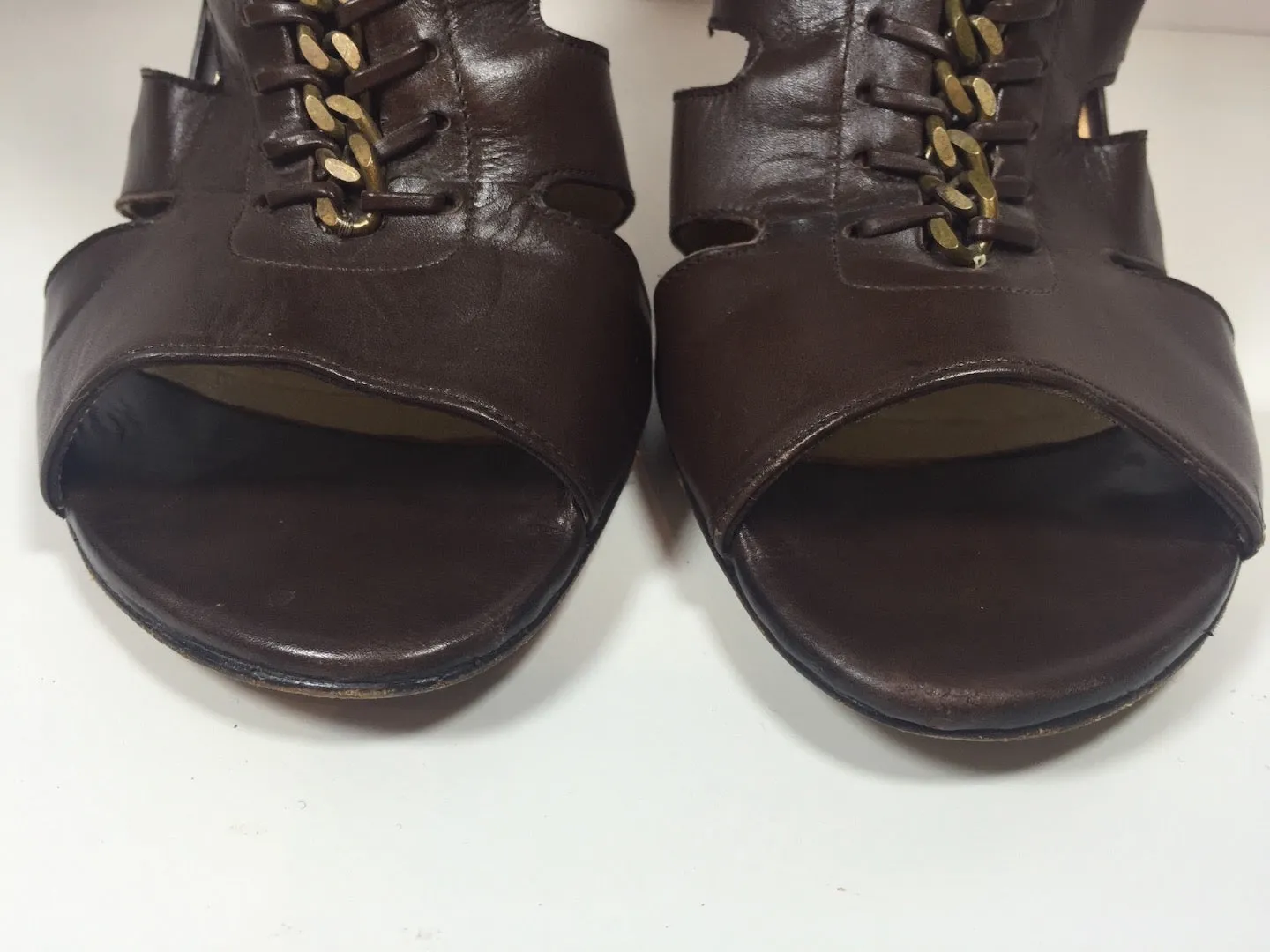 STUART WEITZMAN Zip Back Open Toe Chain Detail Heels Size 10