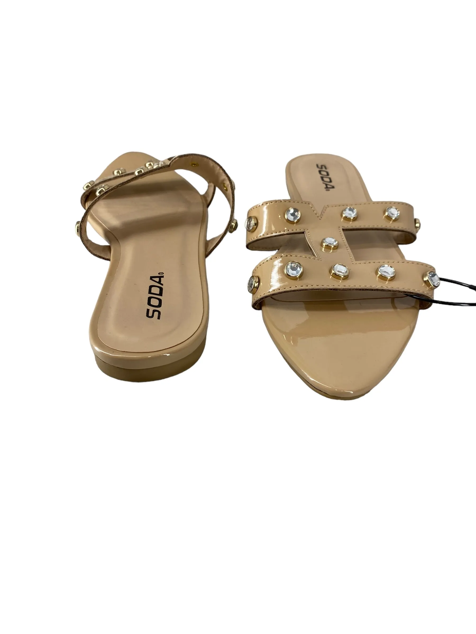 Tan Sandals Flats Soda, Size 9