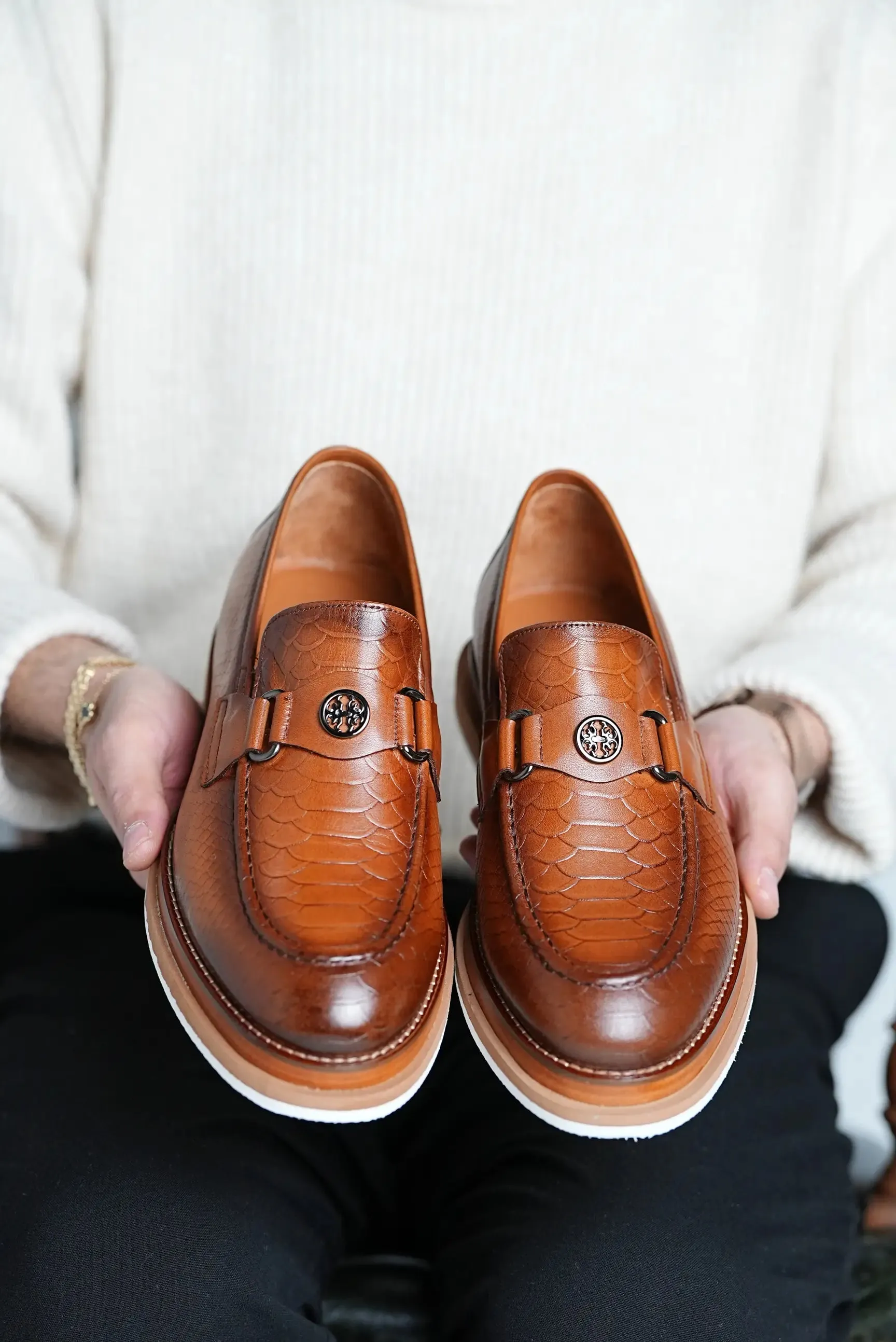 Tan Shaded Casual Loafers
