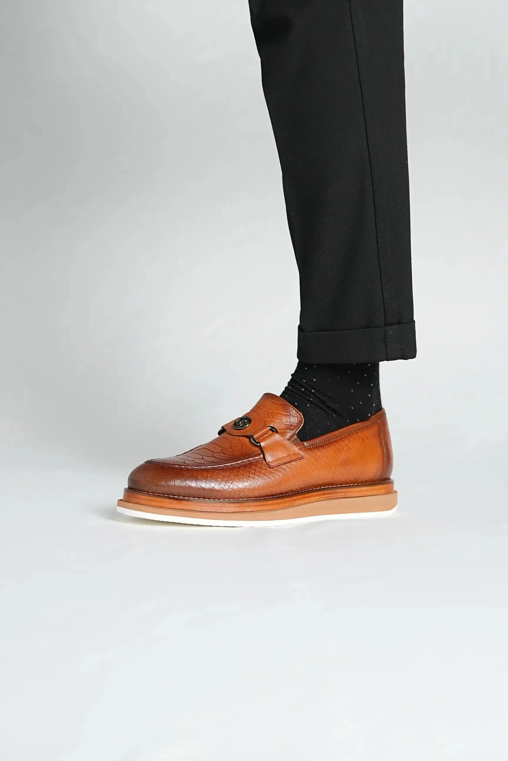 Tan Shaded Casual Loafers
