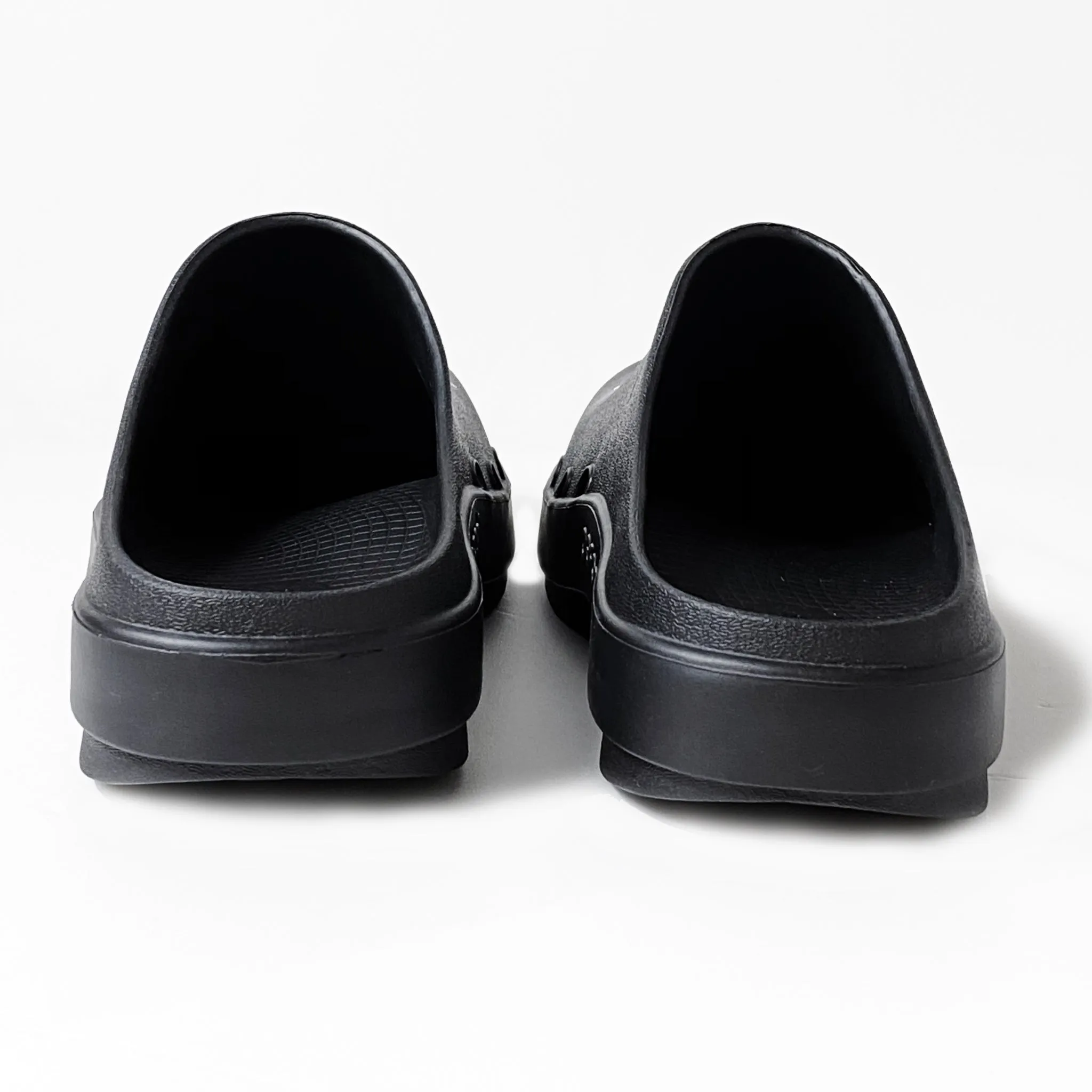 The Soloist x OOFOS Signature Clogs