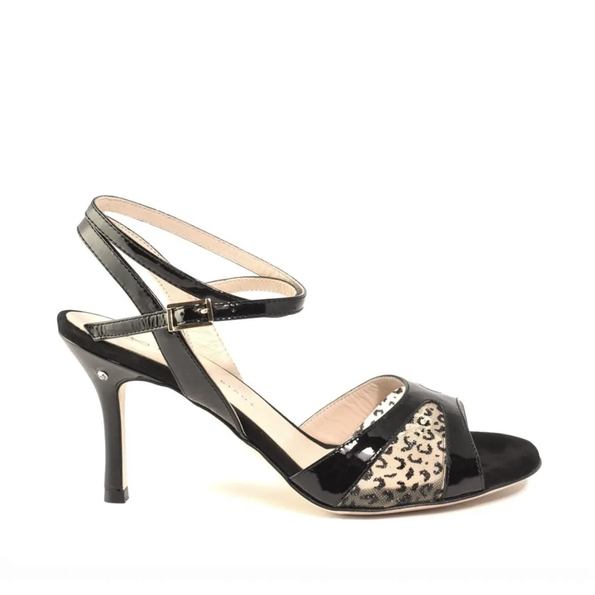 Thelma /  Black
