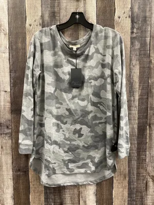 Top Long Sleeve By Jane And Delancey In Camouflage Print, Size: M